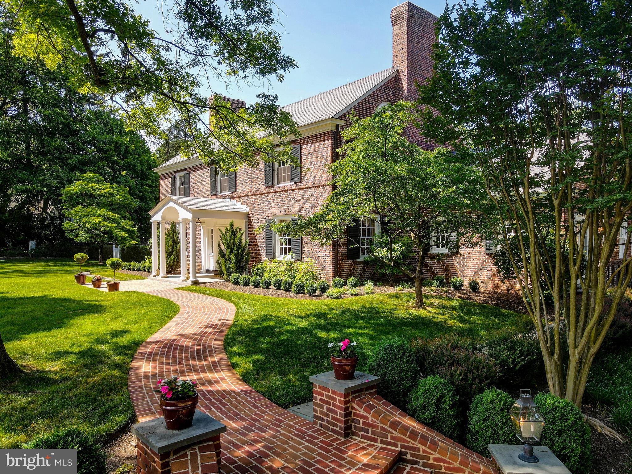 WOODBROOK - Residential