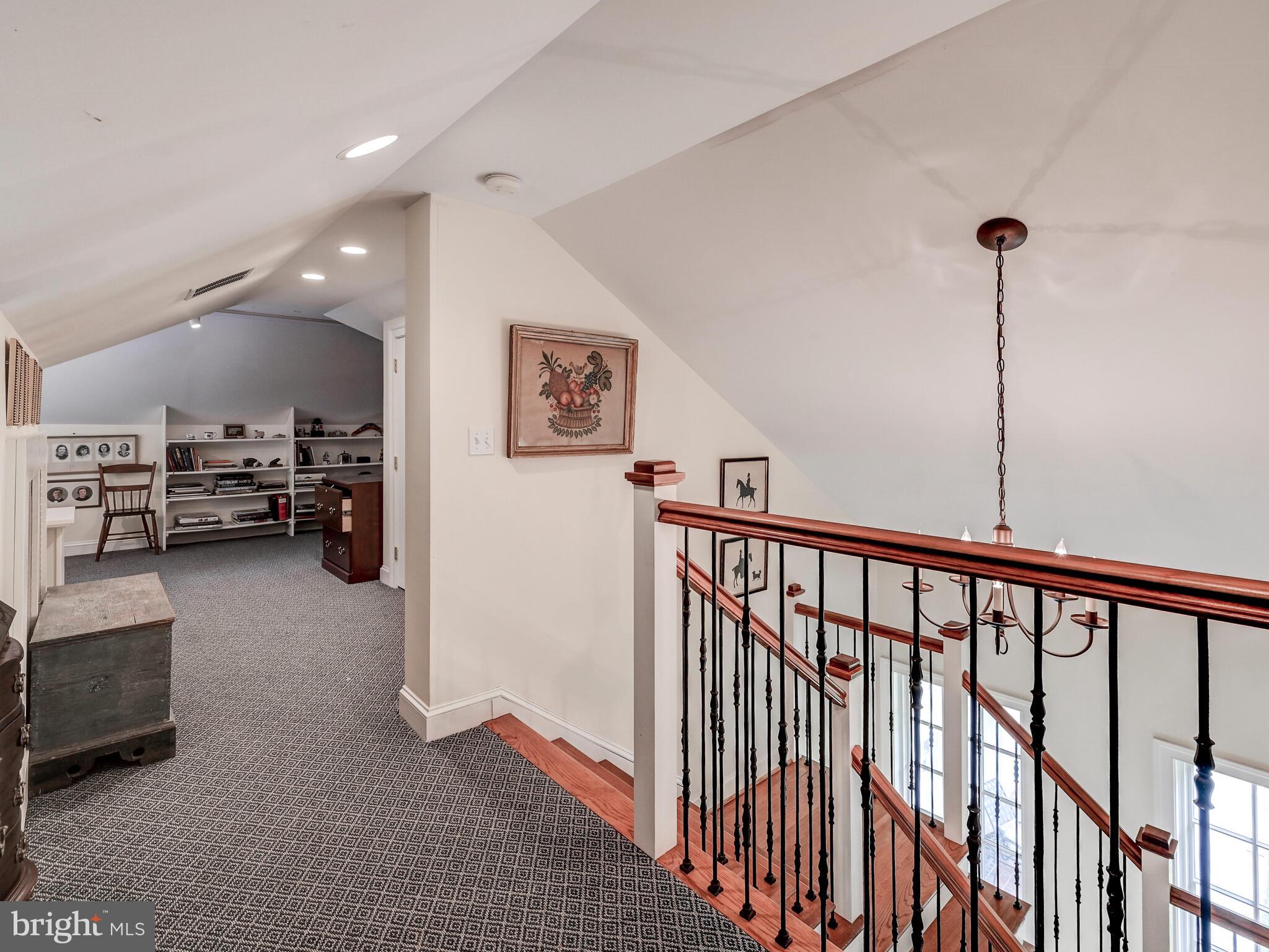 WOODBROOK - Residential