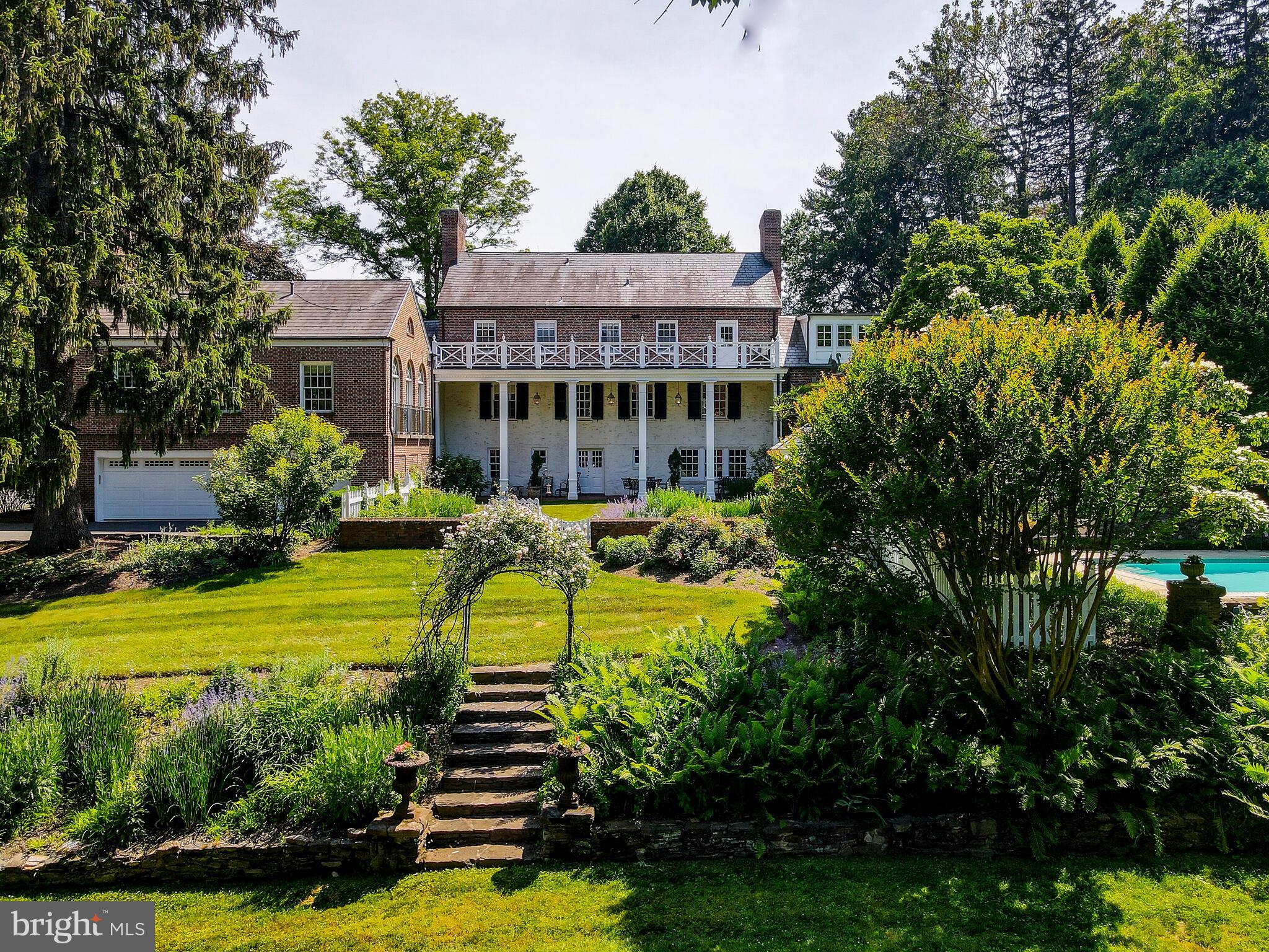 WOODBROOK - Residential