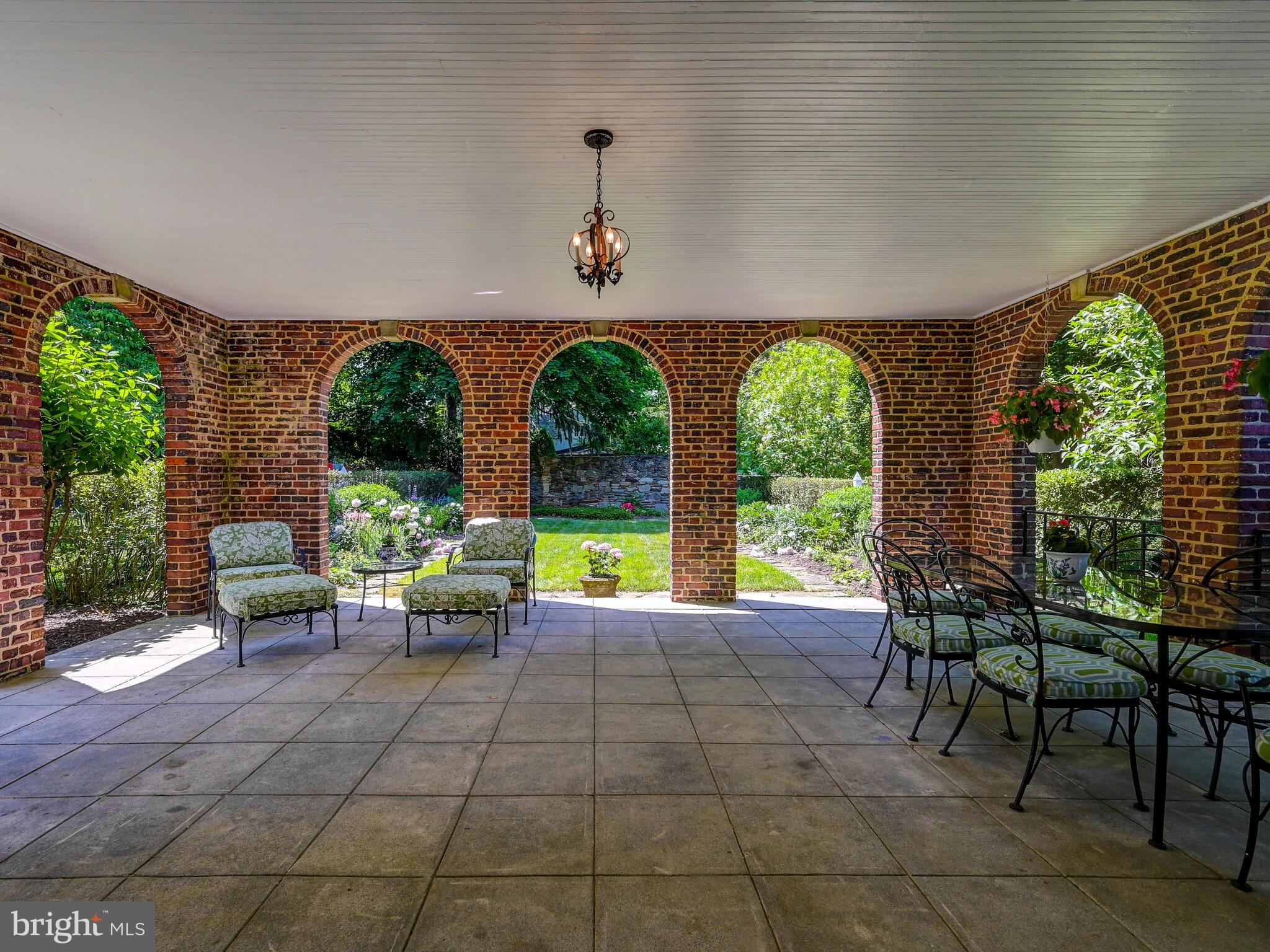 WOODBROOK - Residential