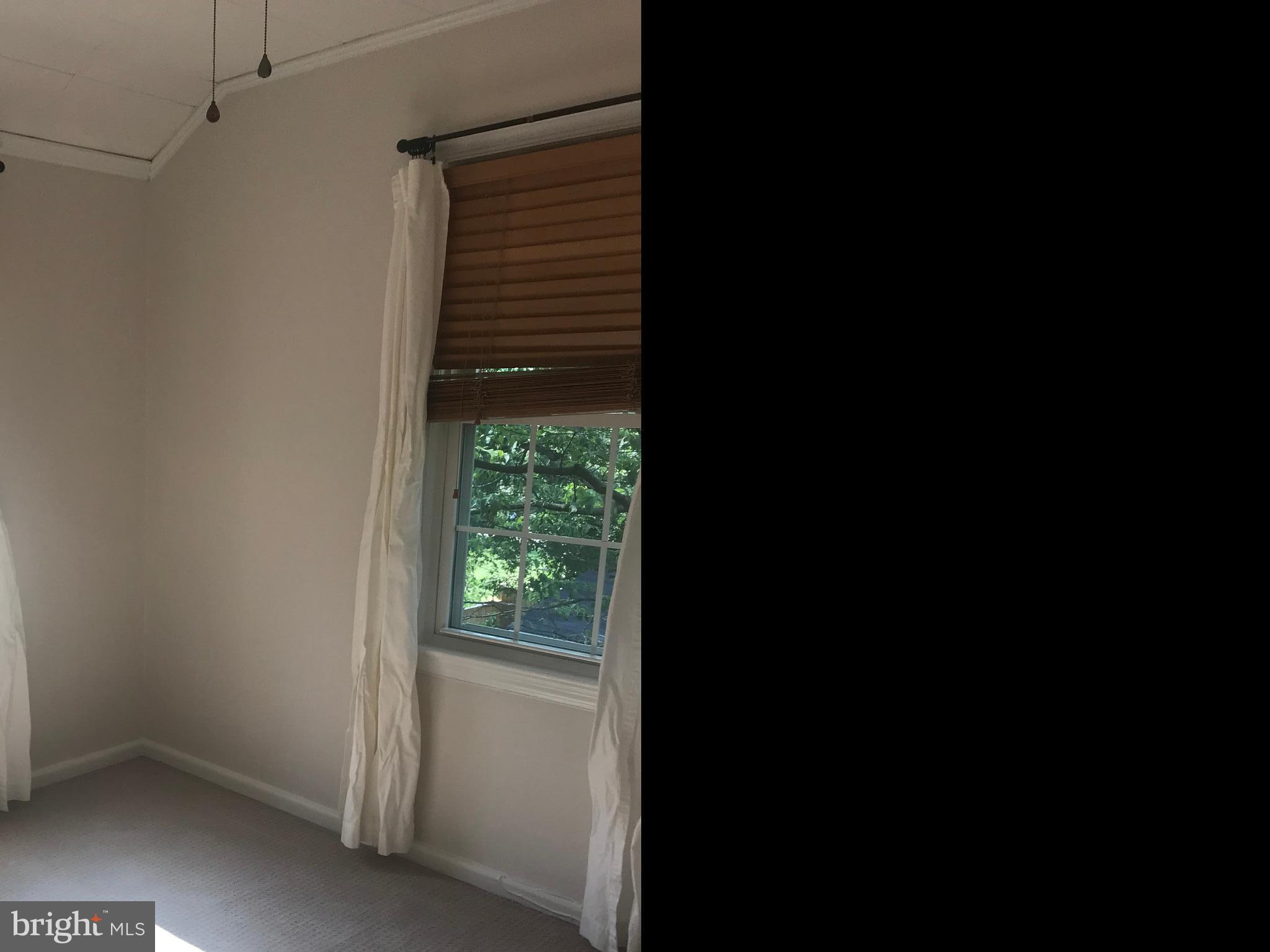 JEFFERSON MANOR - Residential Lease