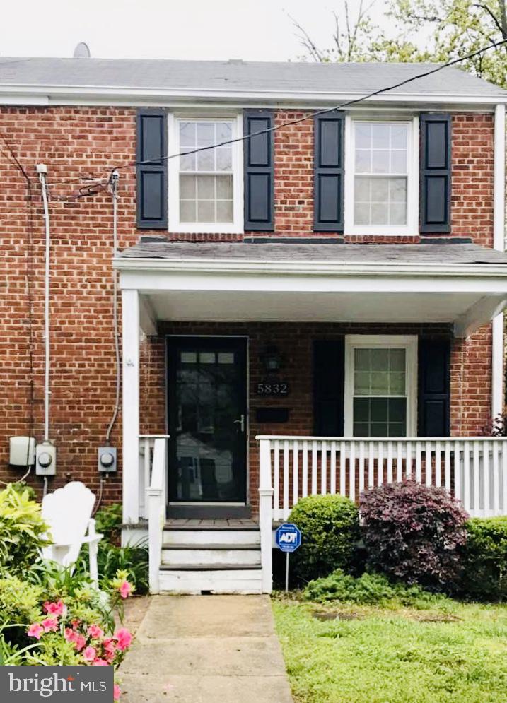 JEFFERSON MANOR - Residential Lease