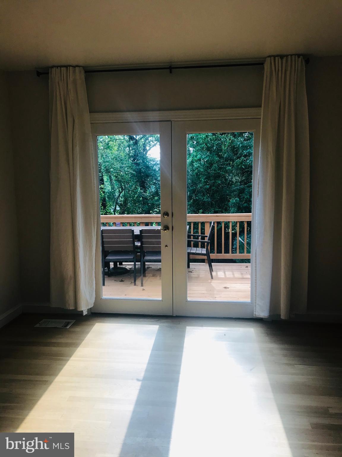 JEFFERSON MANOR - Residential Lease