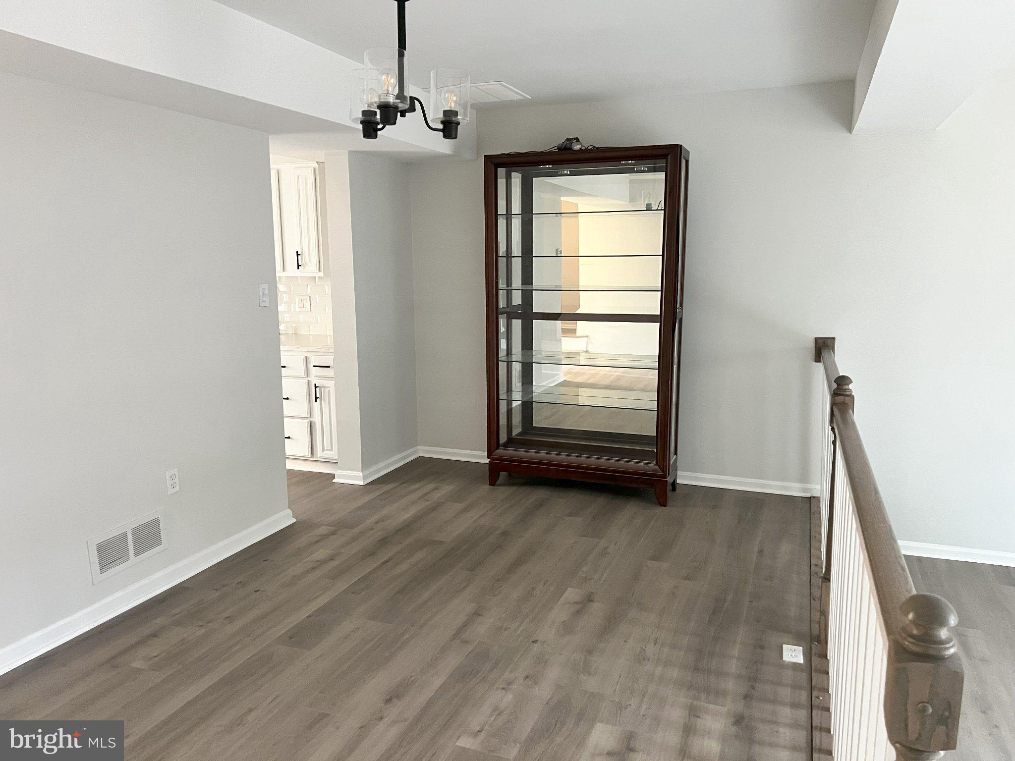 1202 HEARTWOOD