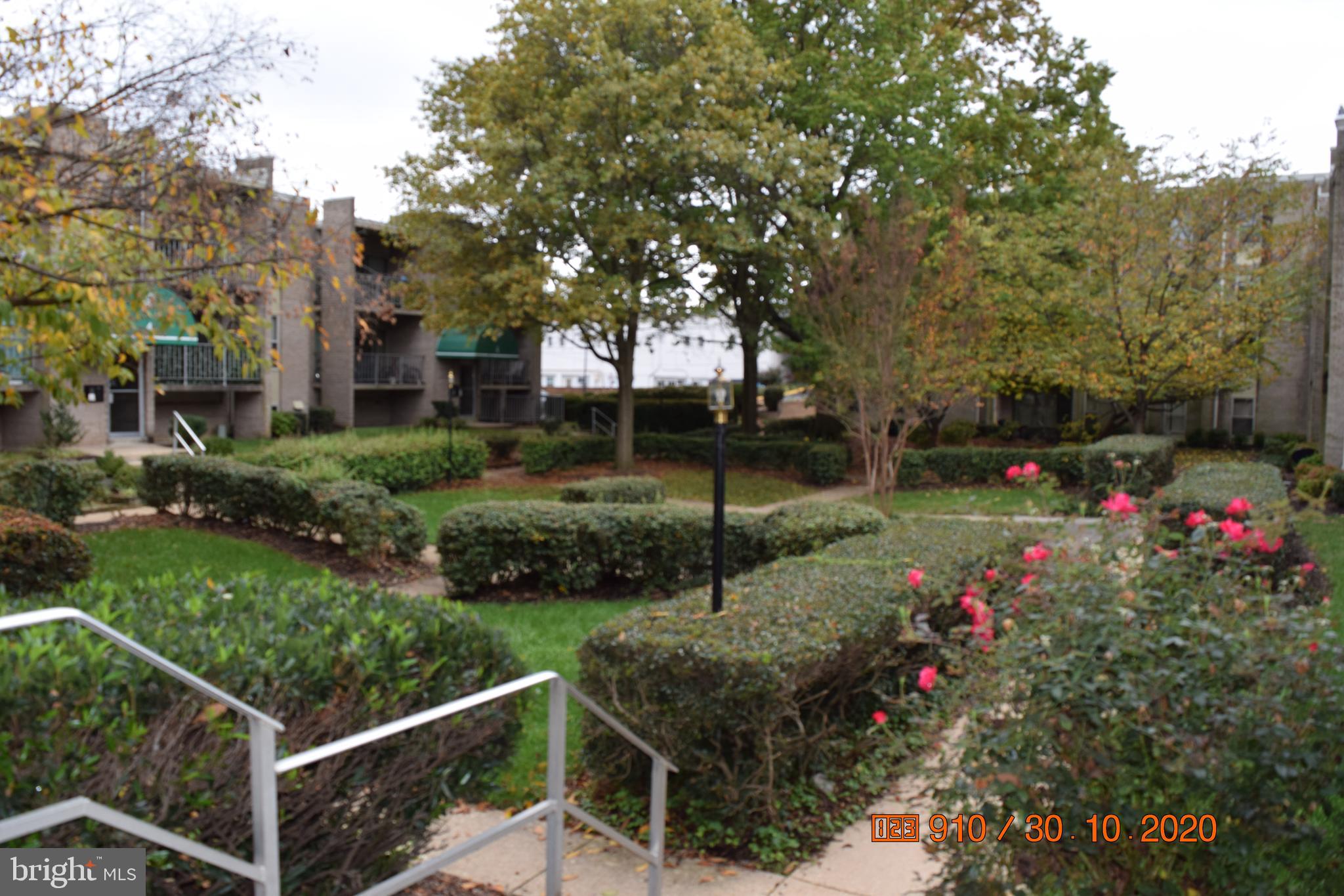 CANTERBURY SQUARE - Residential Lease