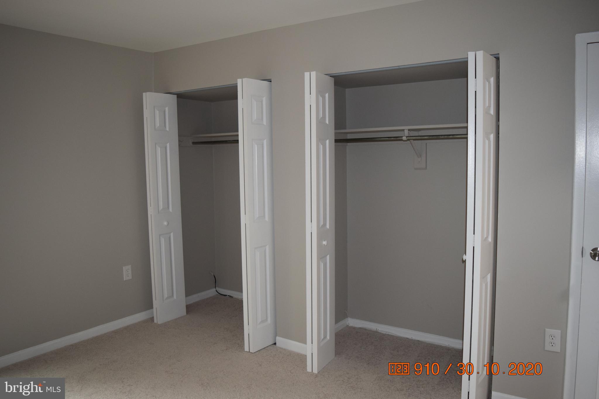 CANTERBURY SQUARE - Residential Lease