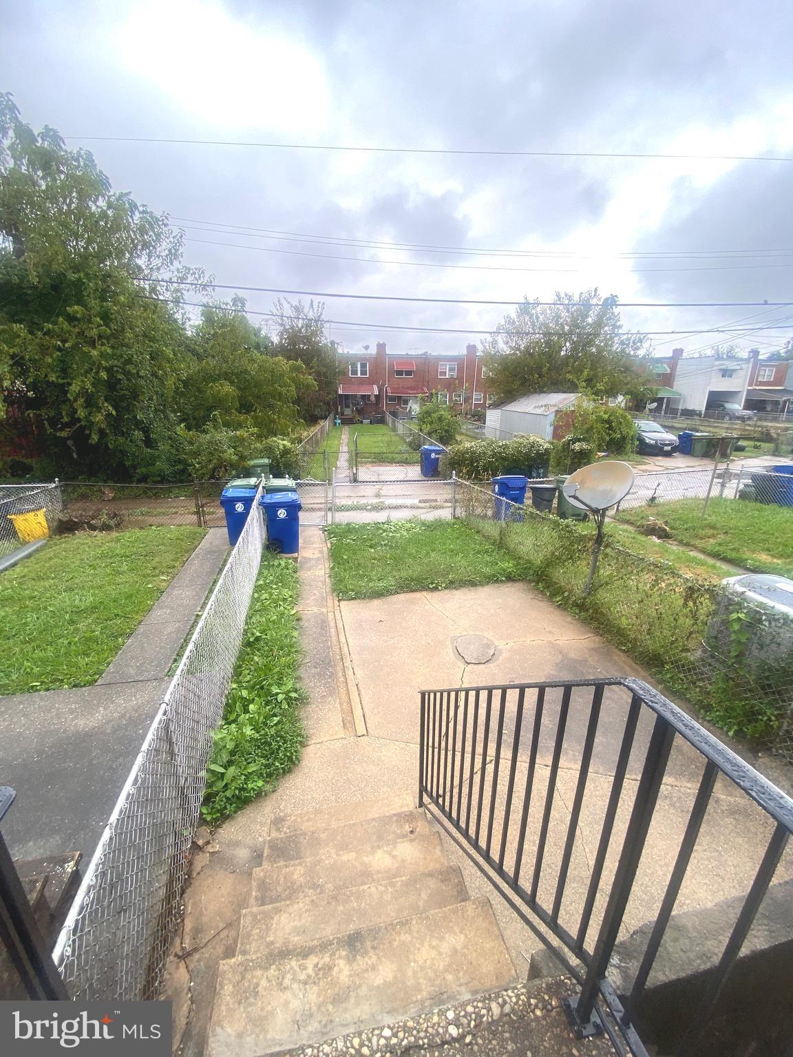 WOODMERE - Residential Lease