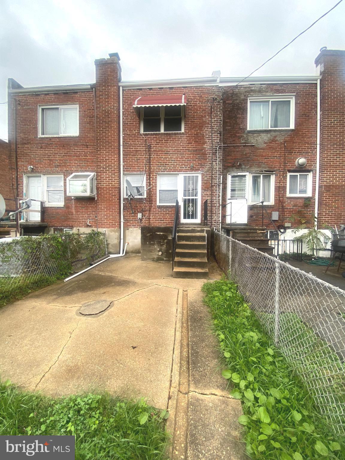 WOODMERE - Residential Lease