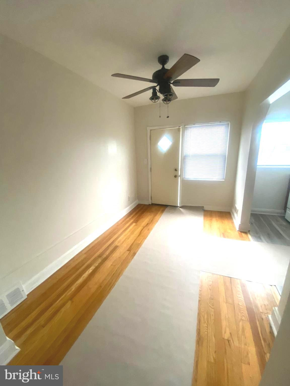 WOODMERE - Residential Lease