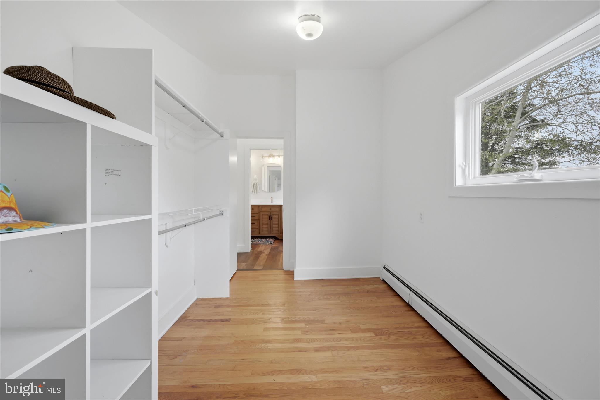 CALMES NECK ESTATES - Residential