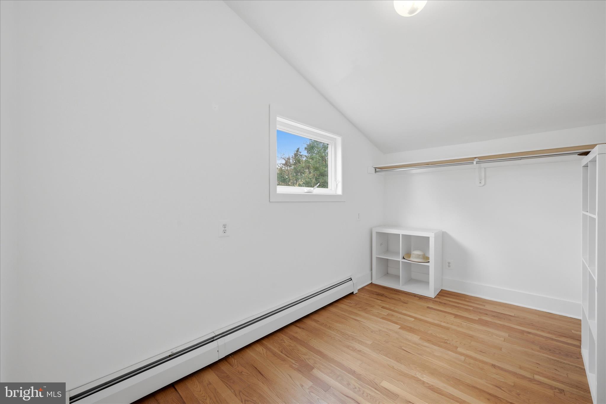 CALMES NECK ESTATES - Residential