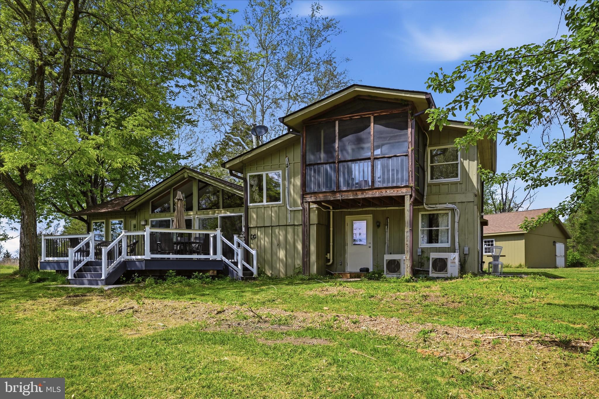 CALMES NECK ESTATES - Residential