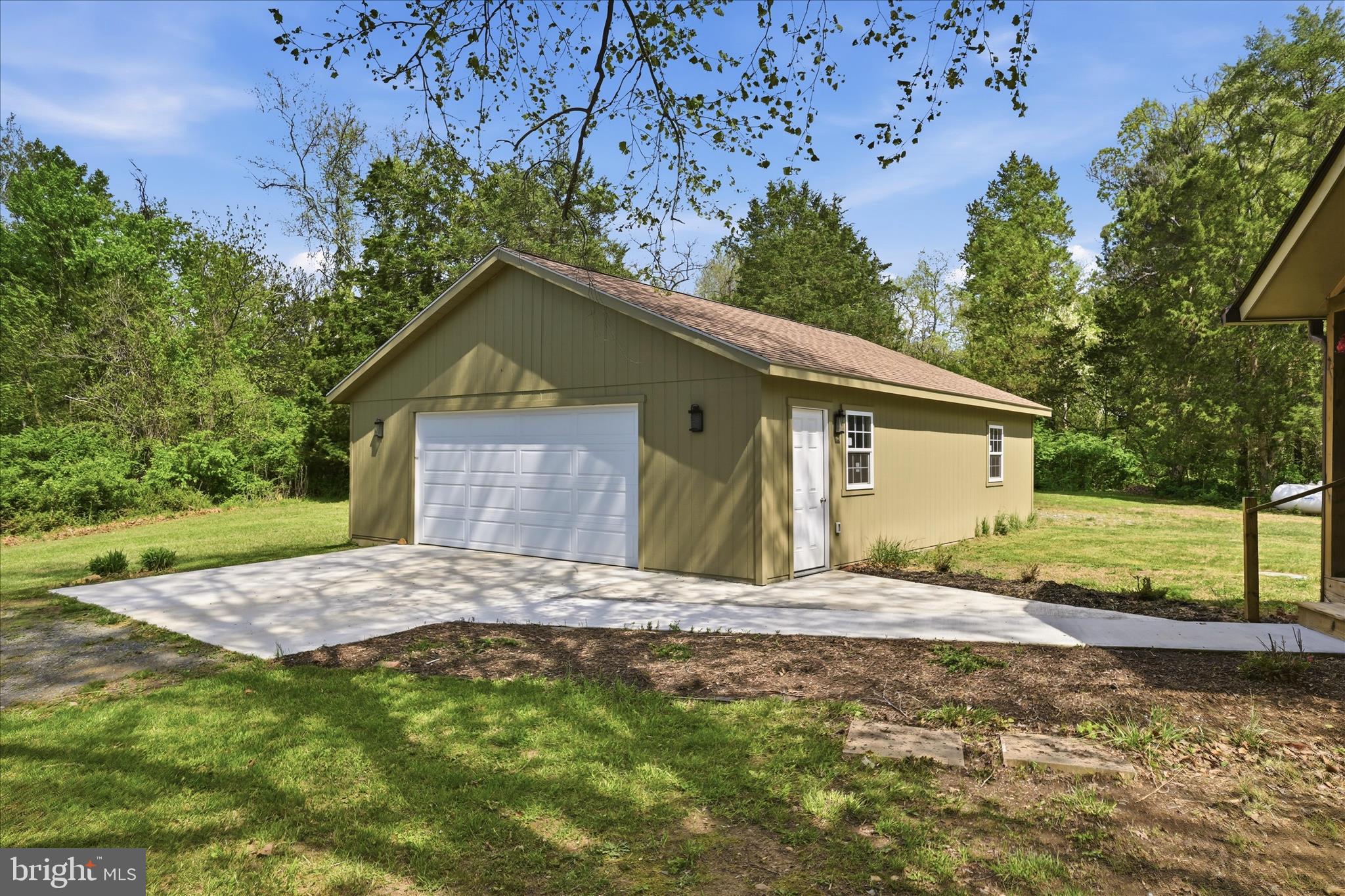 CALMES NECK ESTATES - Residential