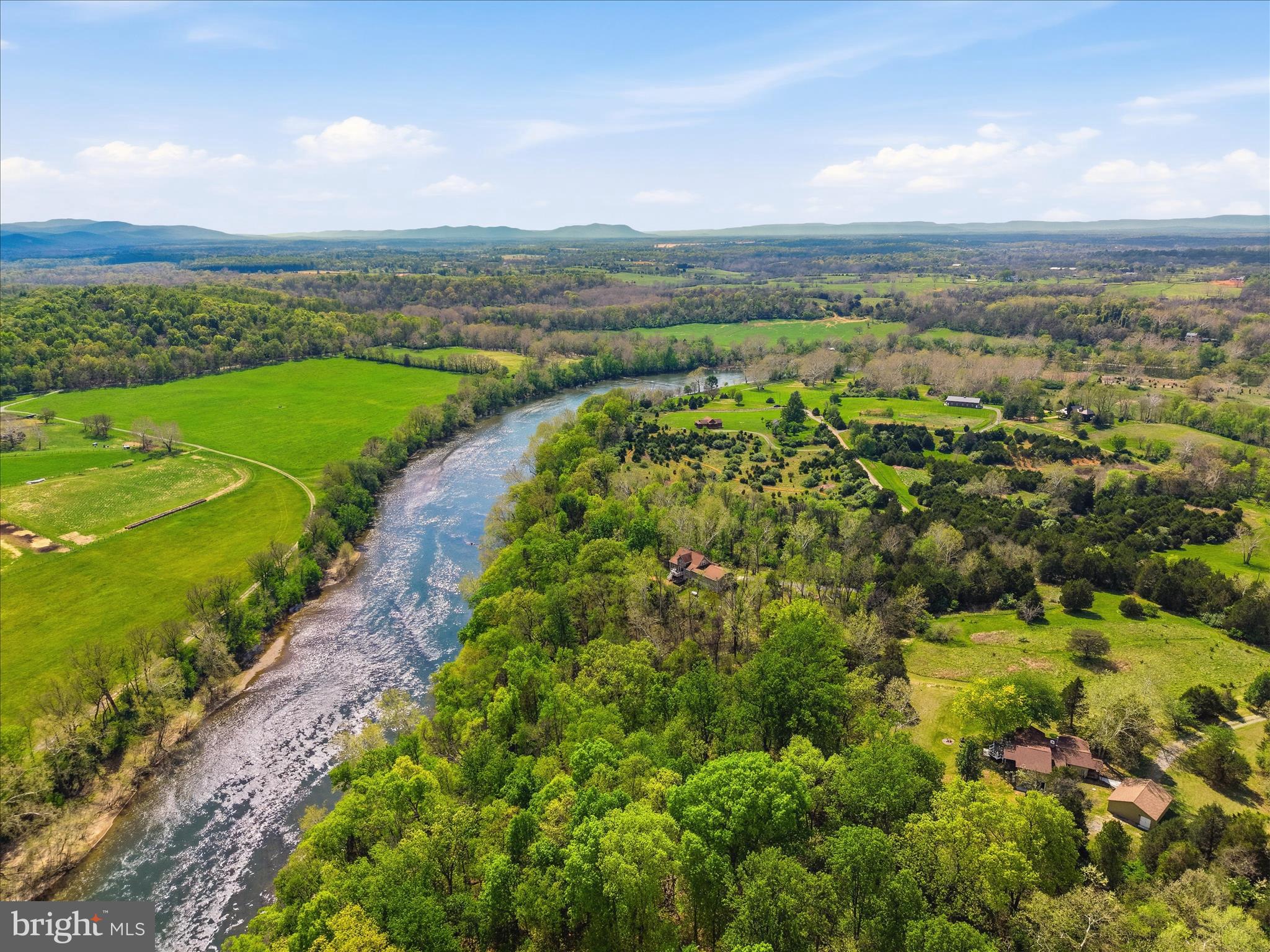 CALMES NECK ESTATES - Residential