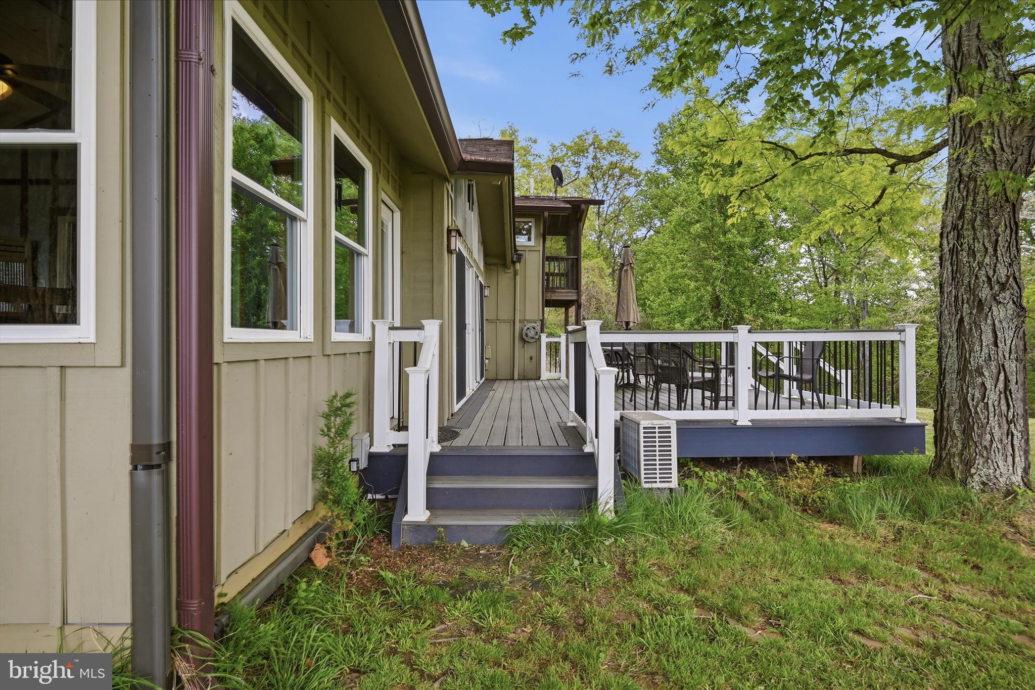 CALMES NECK ESTATES - Residential