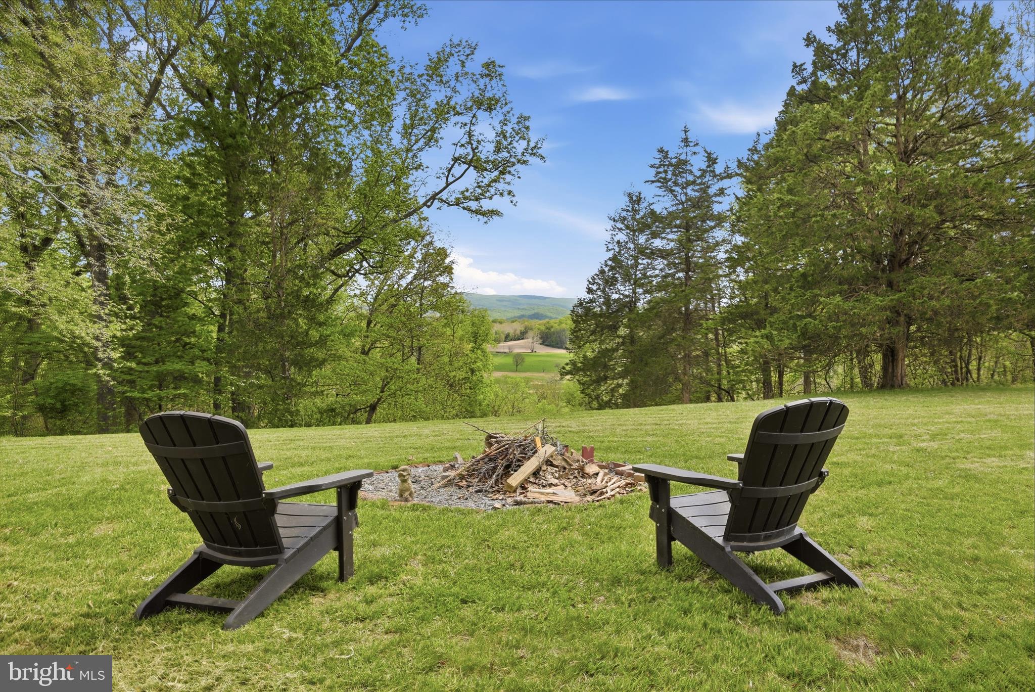 CALMES NECK ESTATES - Residential