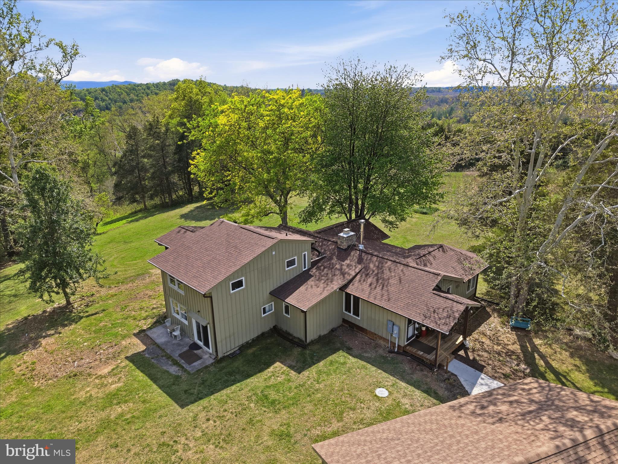 CALMES NECK ESTATES - Residential