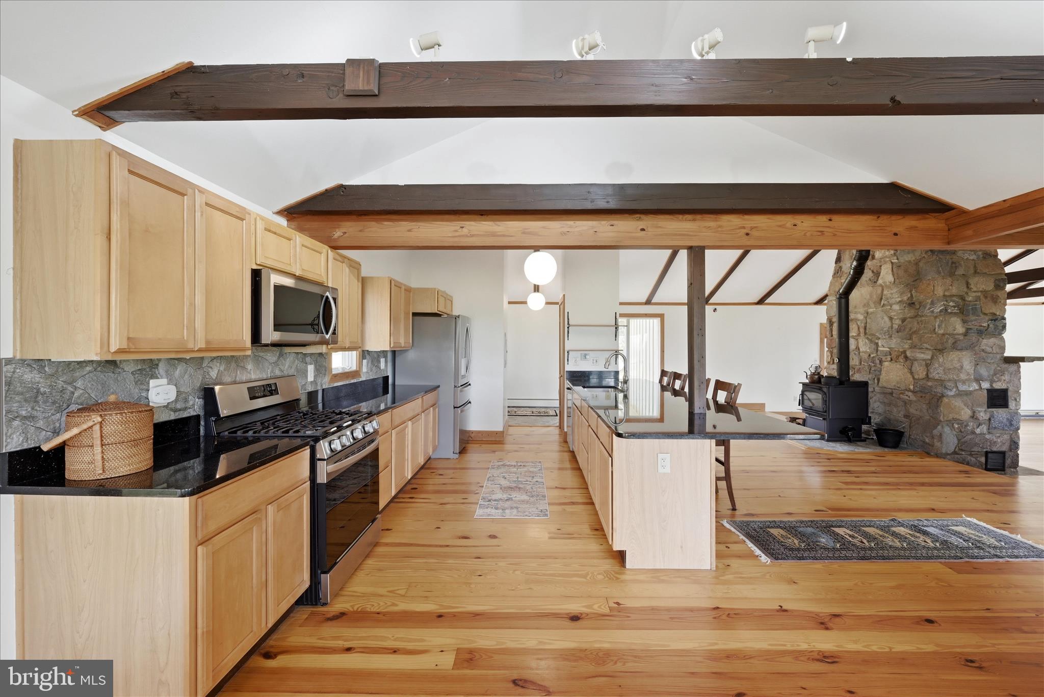 CALMES NECK ESTATES - Residential