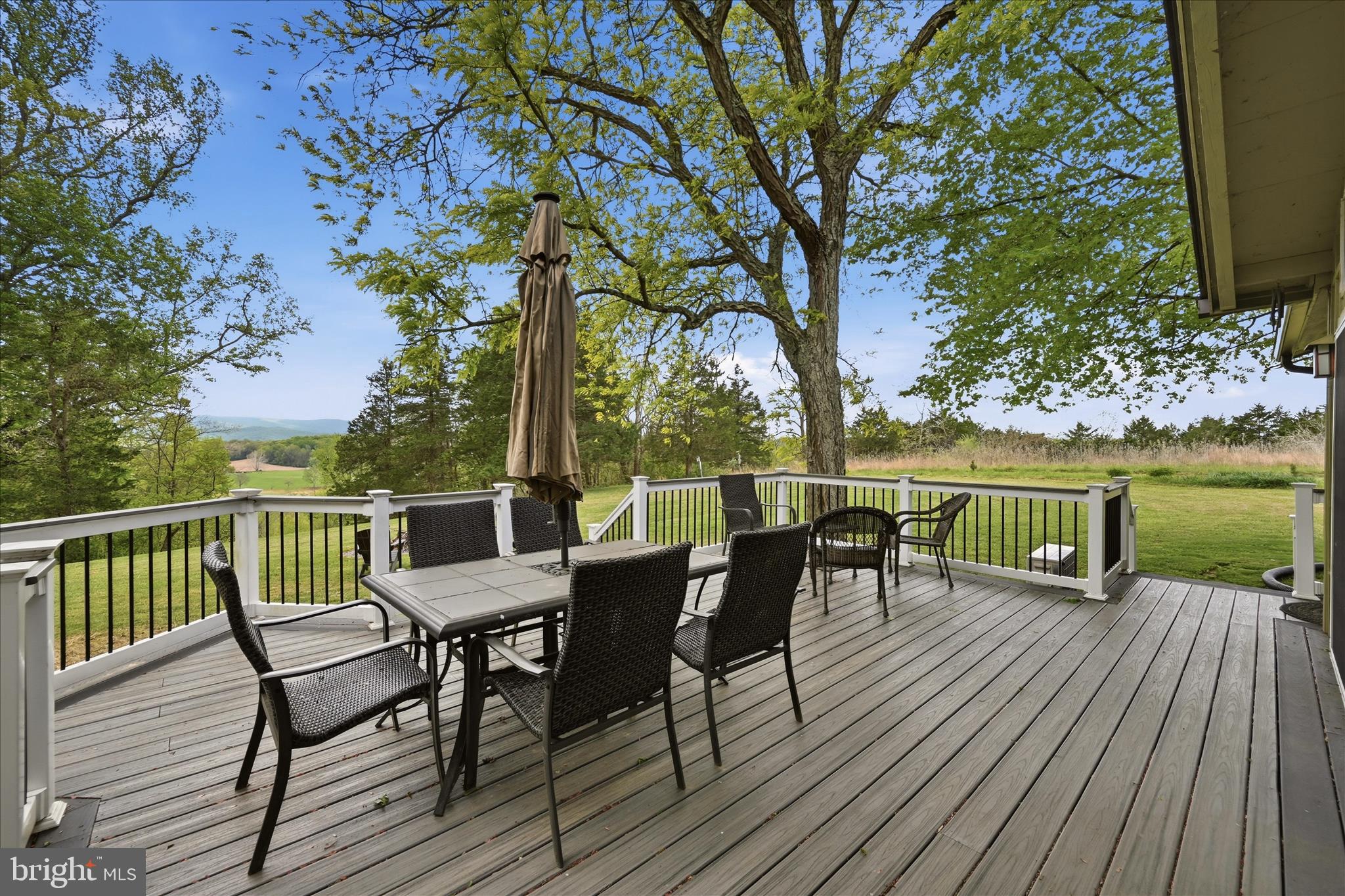 CALMES NECK ESTATES - Residential