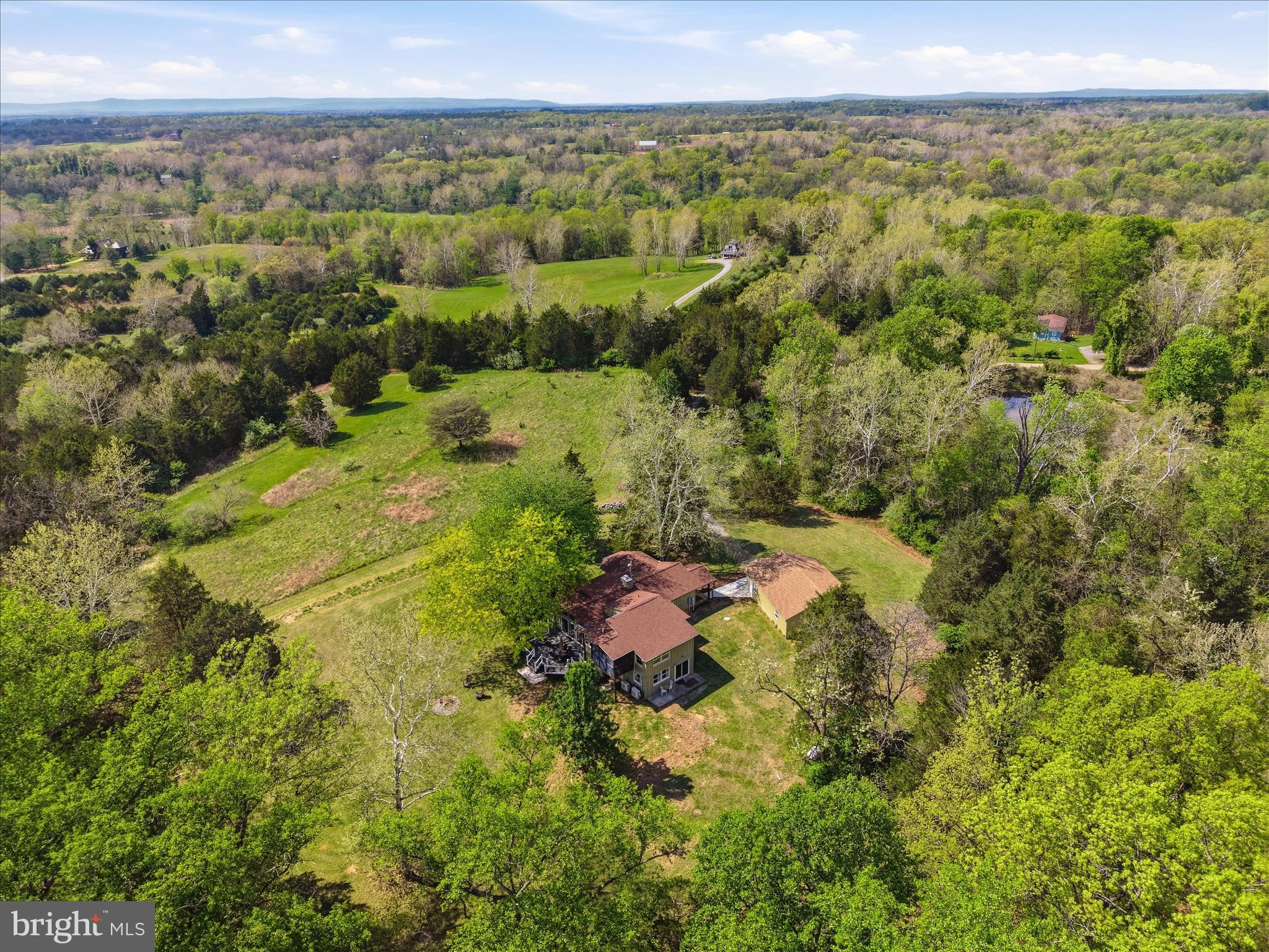 CALMES NECK ESTATES - Residential