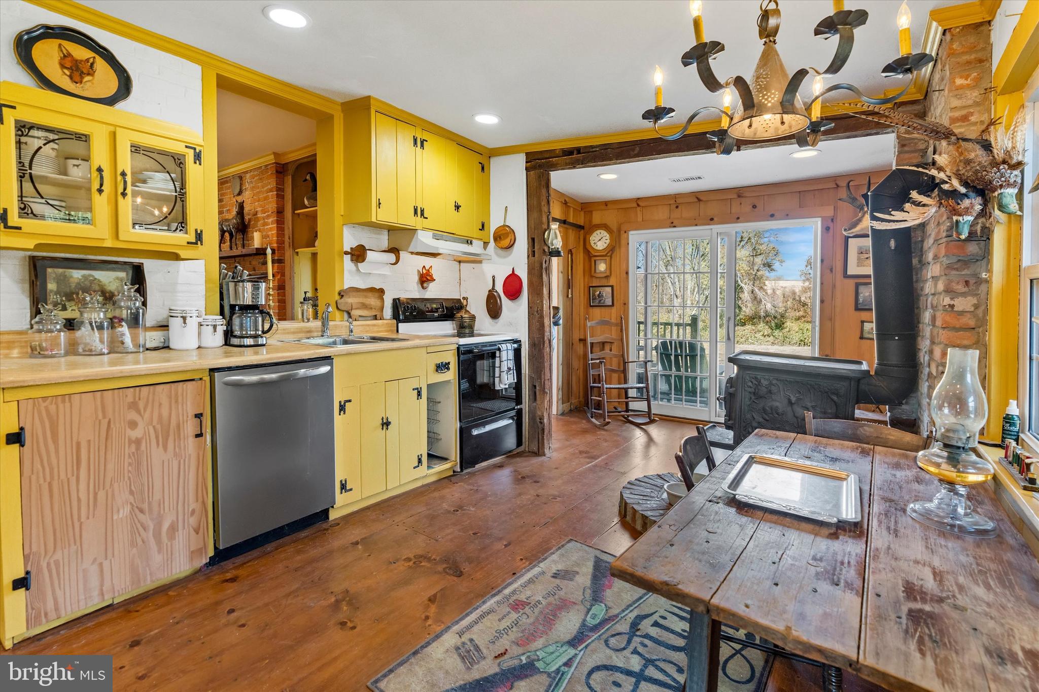 507 STRICKERSVILLE ROAD