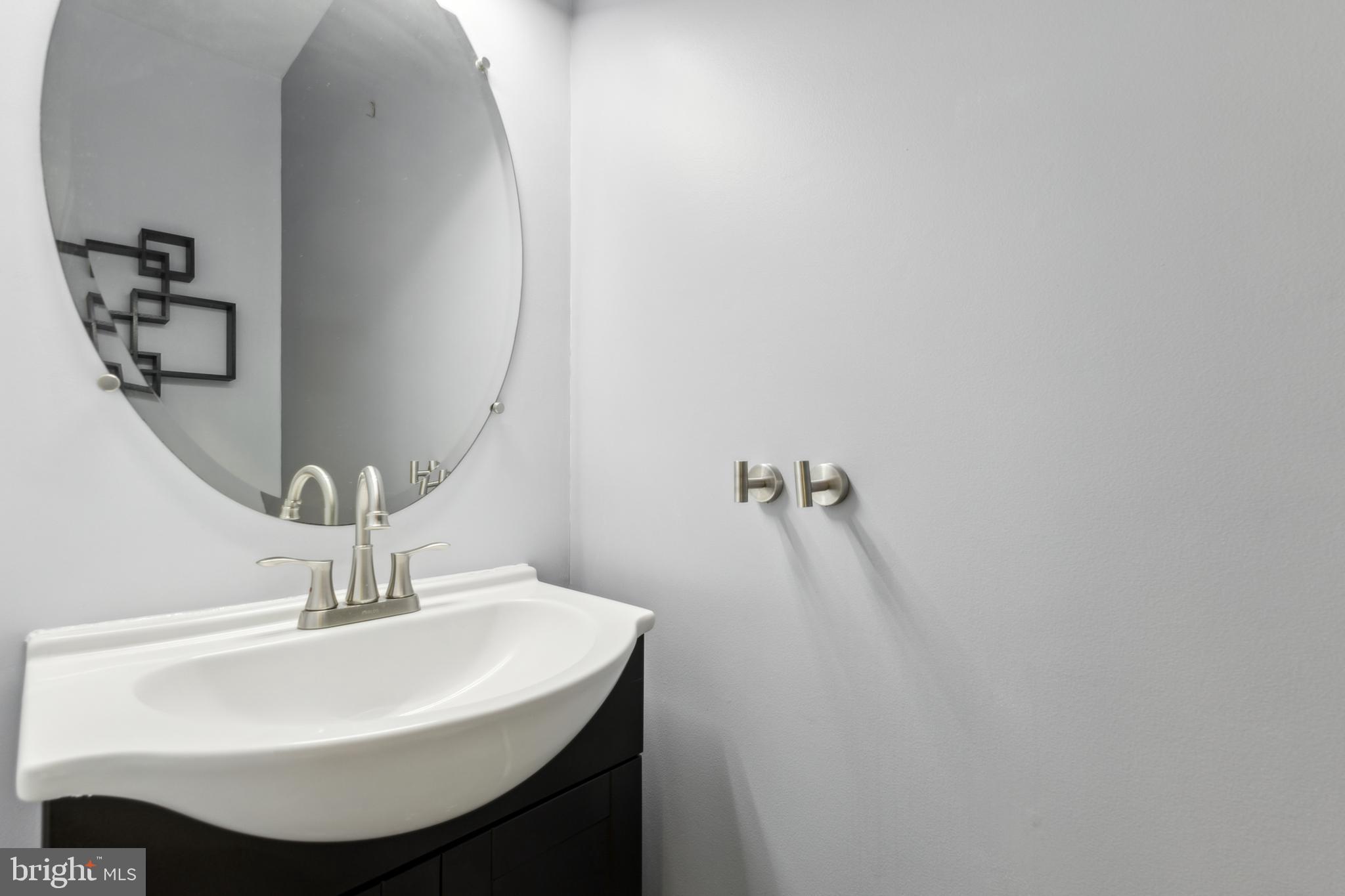 PRESIDENTIAL LAKES - Residential