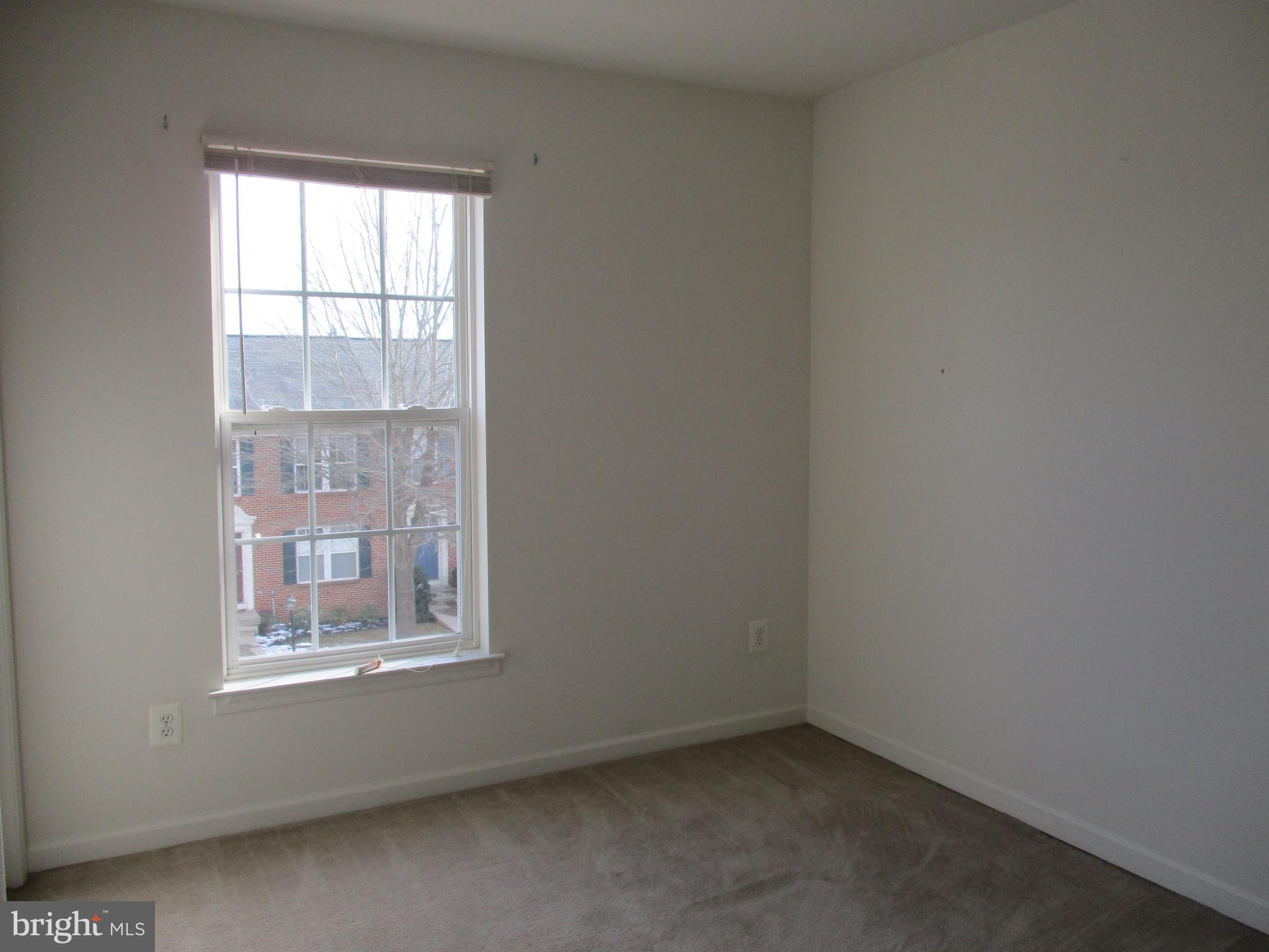 LAKELAND PLACE - Residential