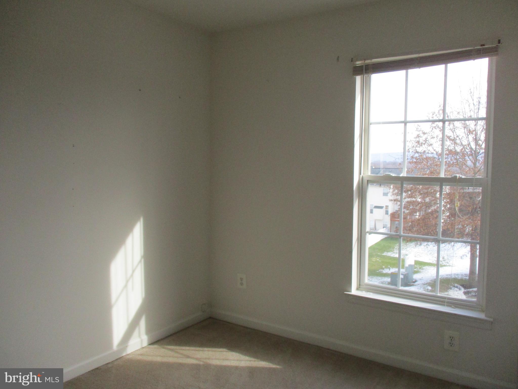 LAKELAND PLACE - Residential