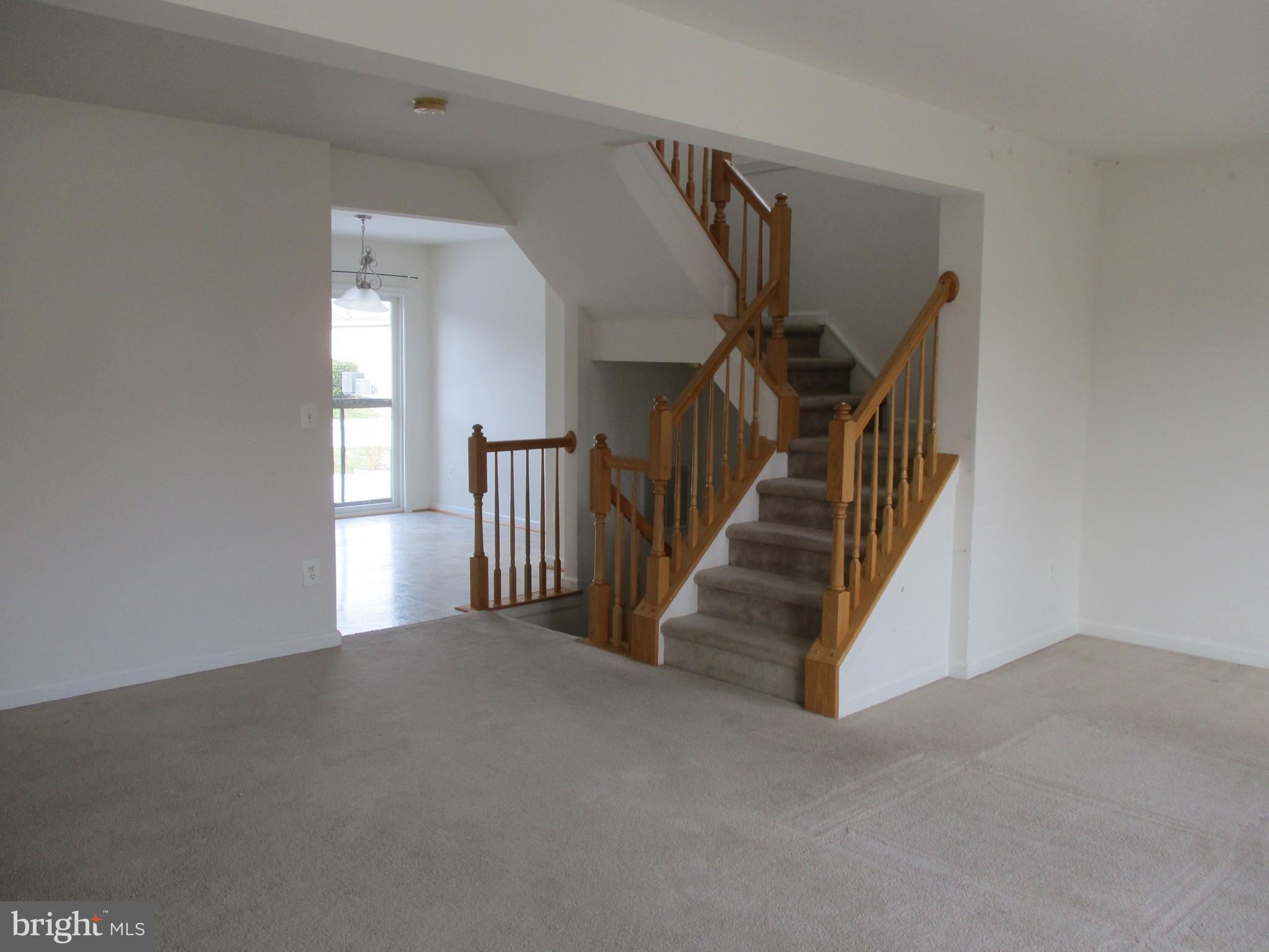 LAKELAND PLACE - Residential