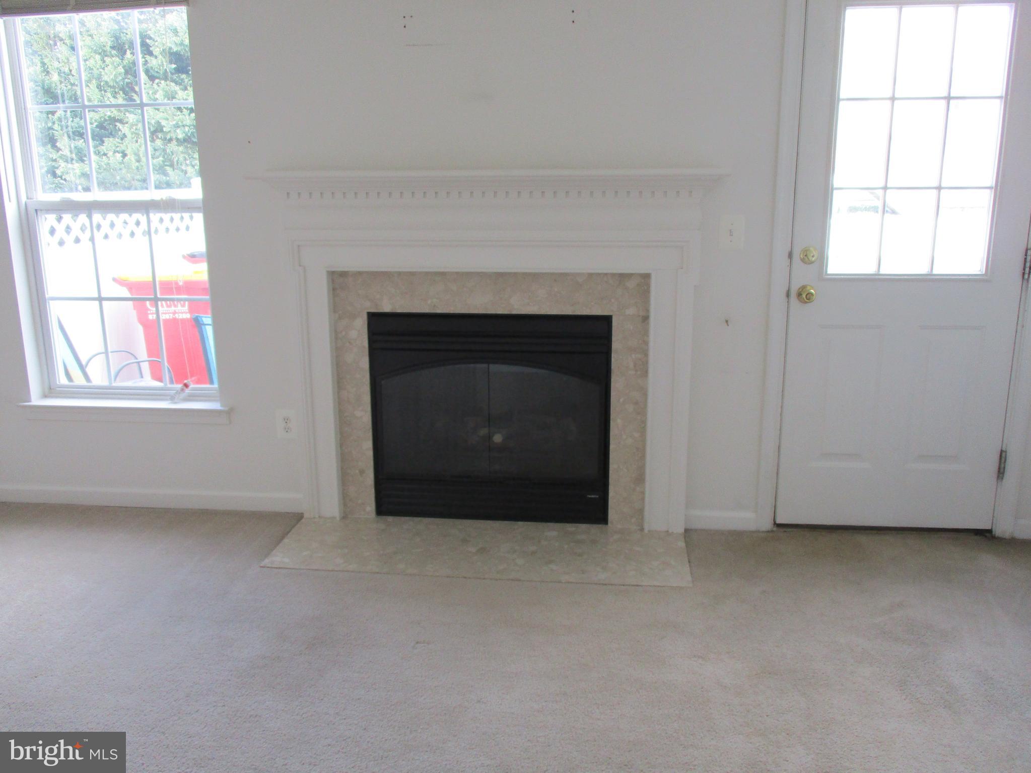 LAKELAND PLACE - Residential