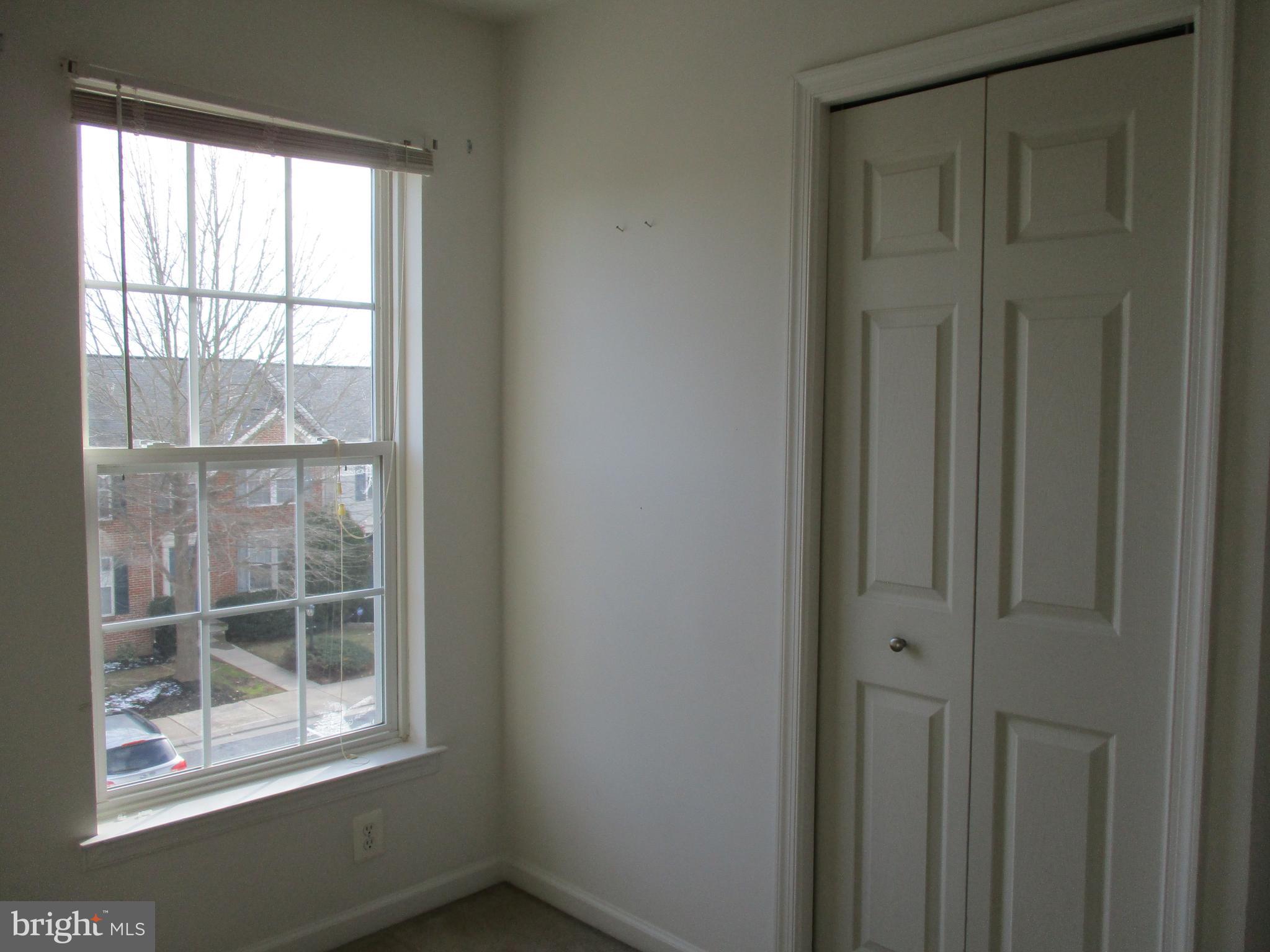 LAKELAND PLACE - Residential