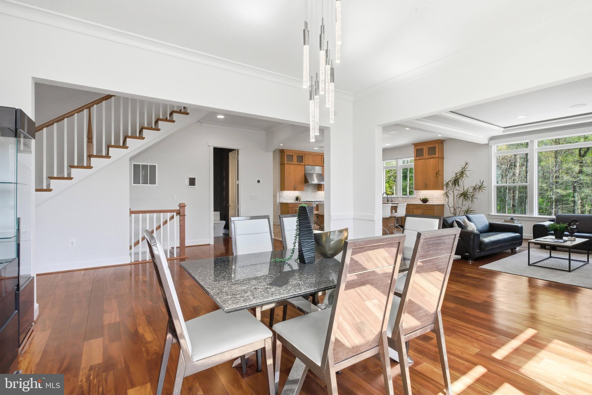 MANTUA - Residential