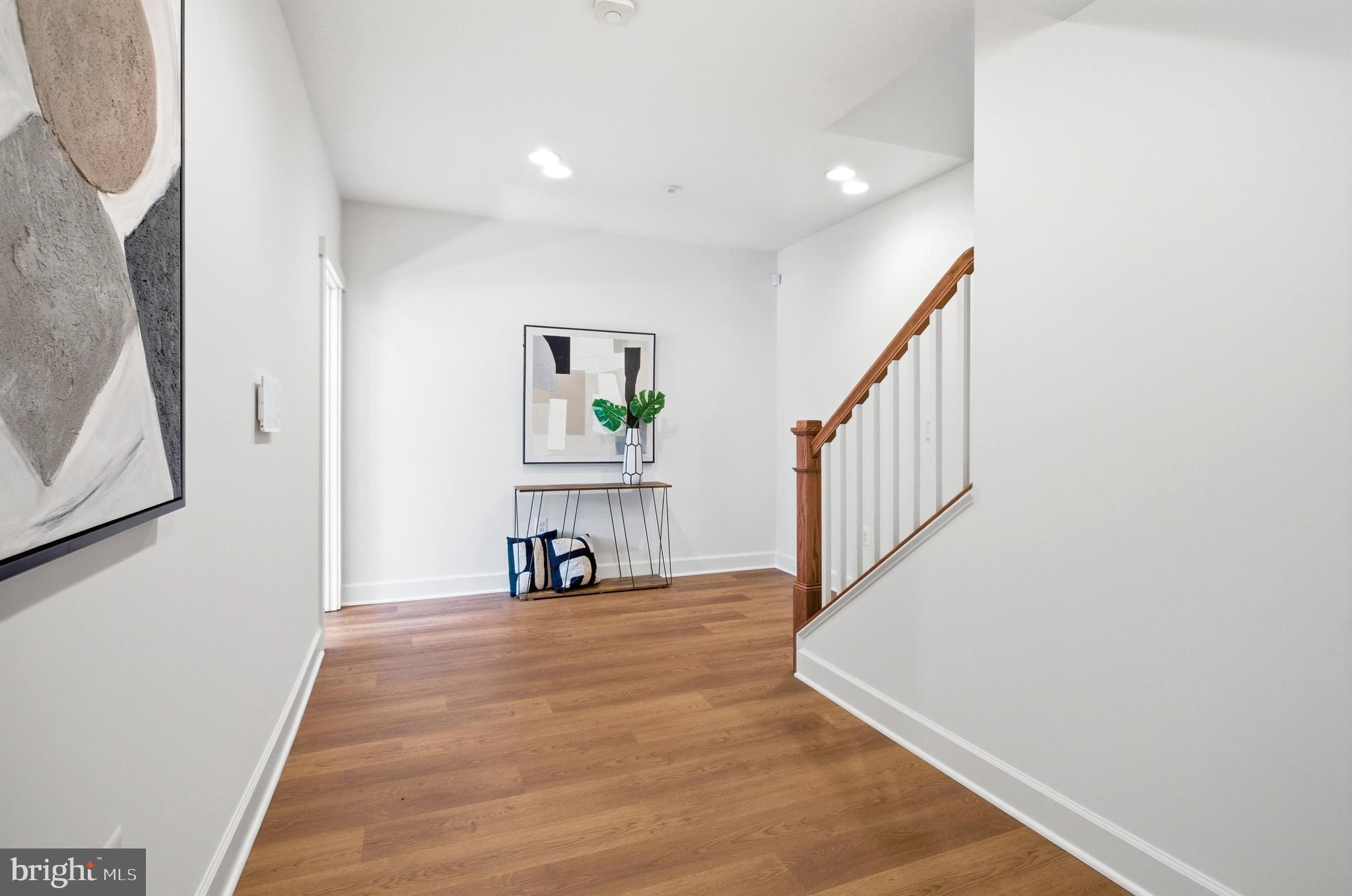 MANTUA - Residential