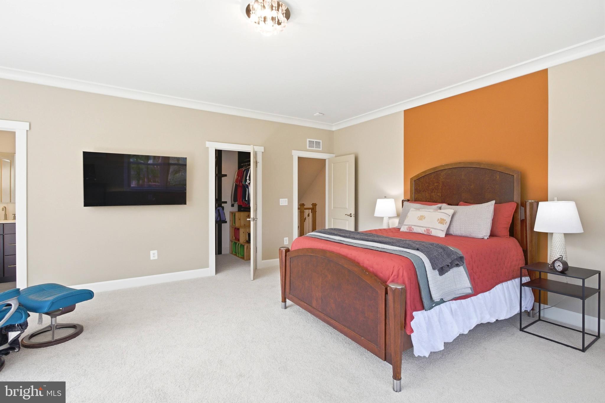 MANTUA - Residential