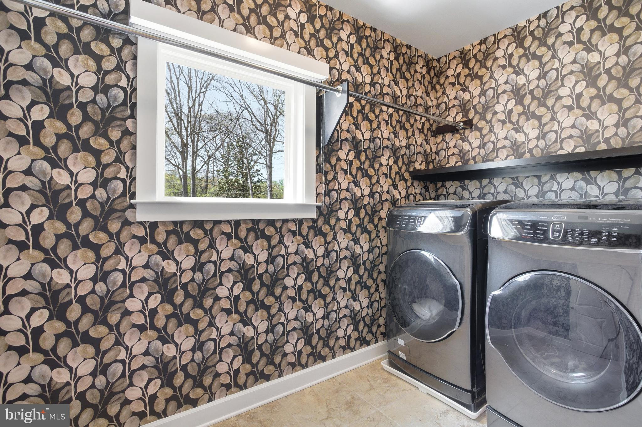 MANTUA - Residential