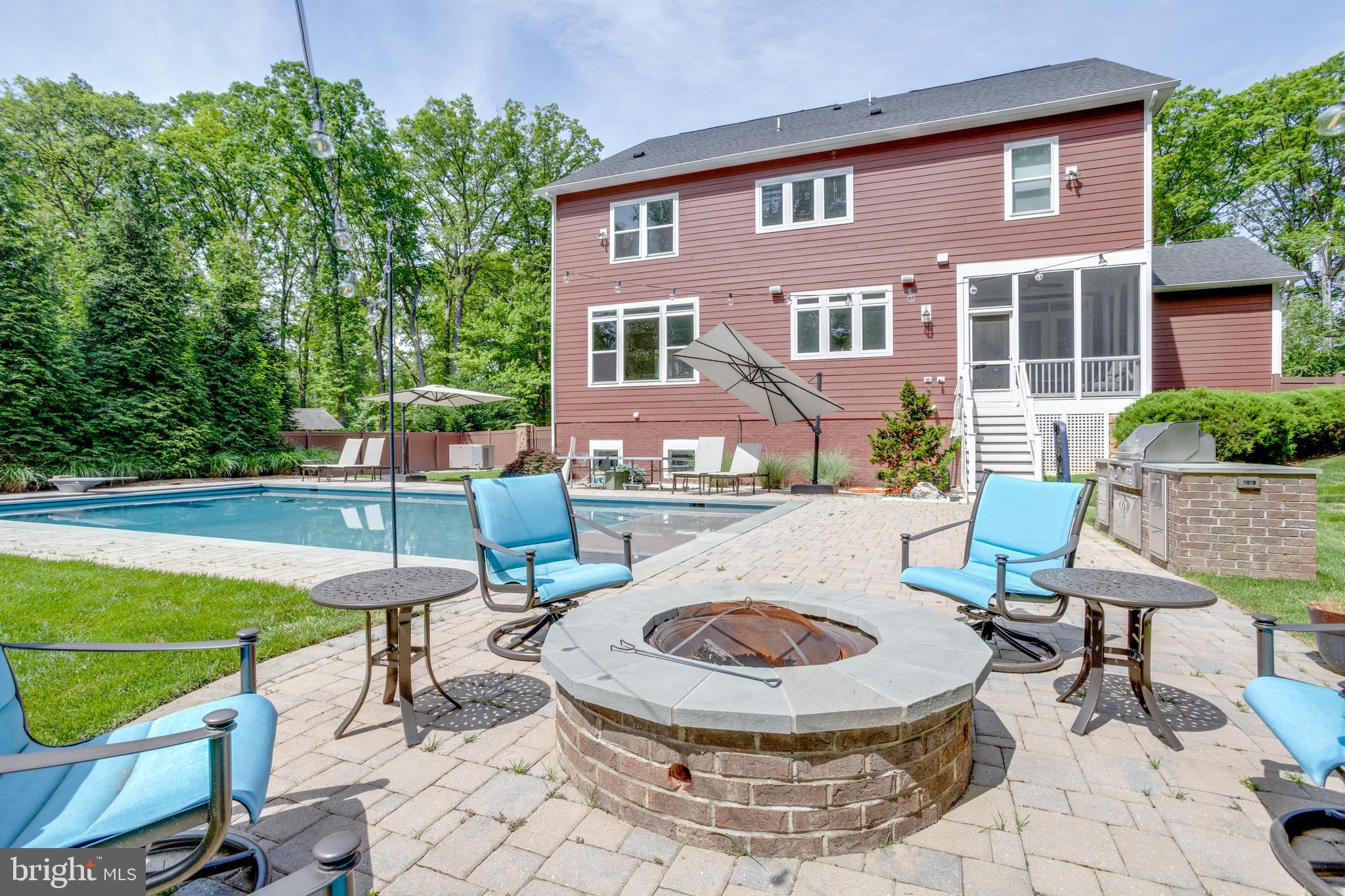 MANTUA - Residential