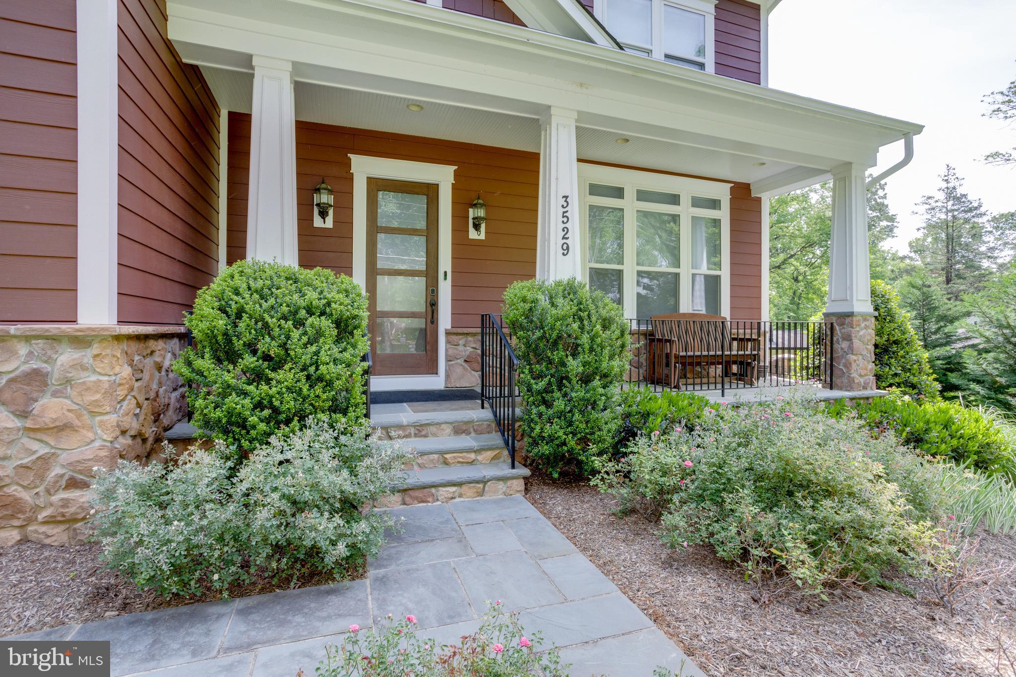 MANTUA - Residential