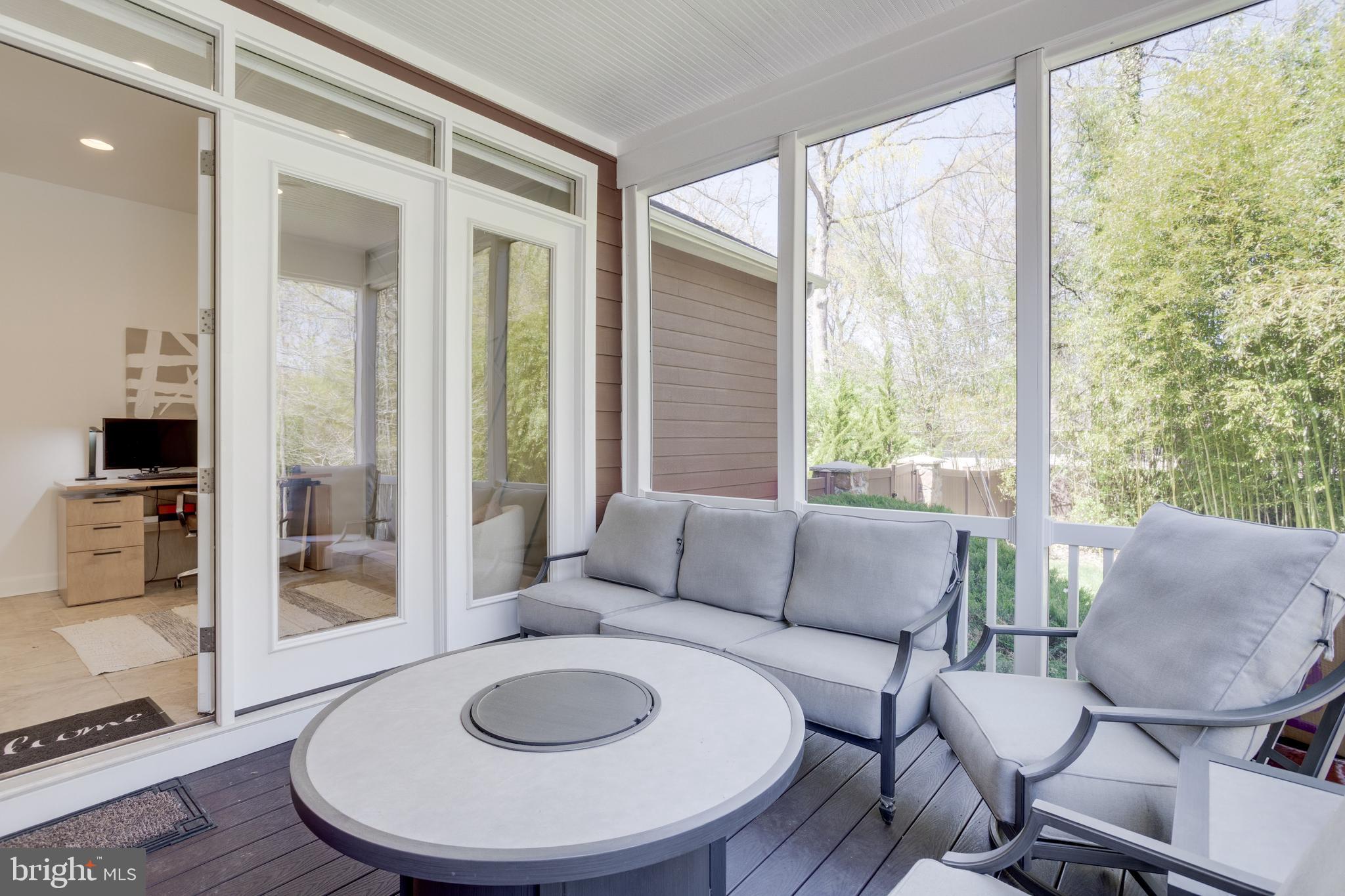 MANTUA - Residential