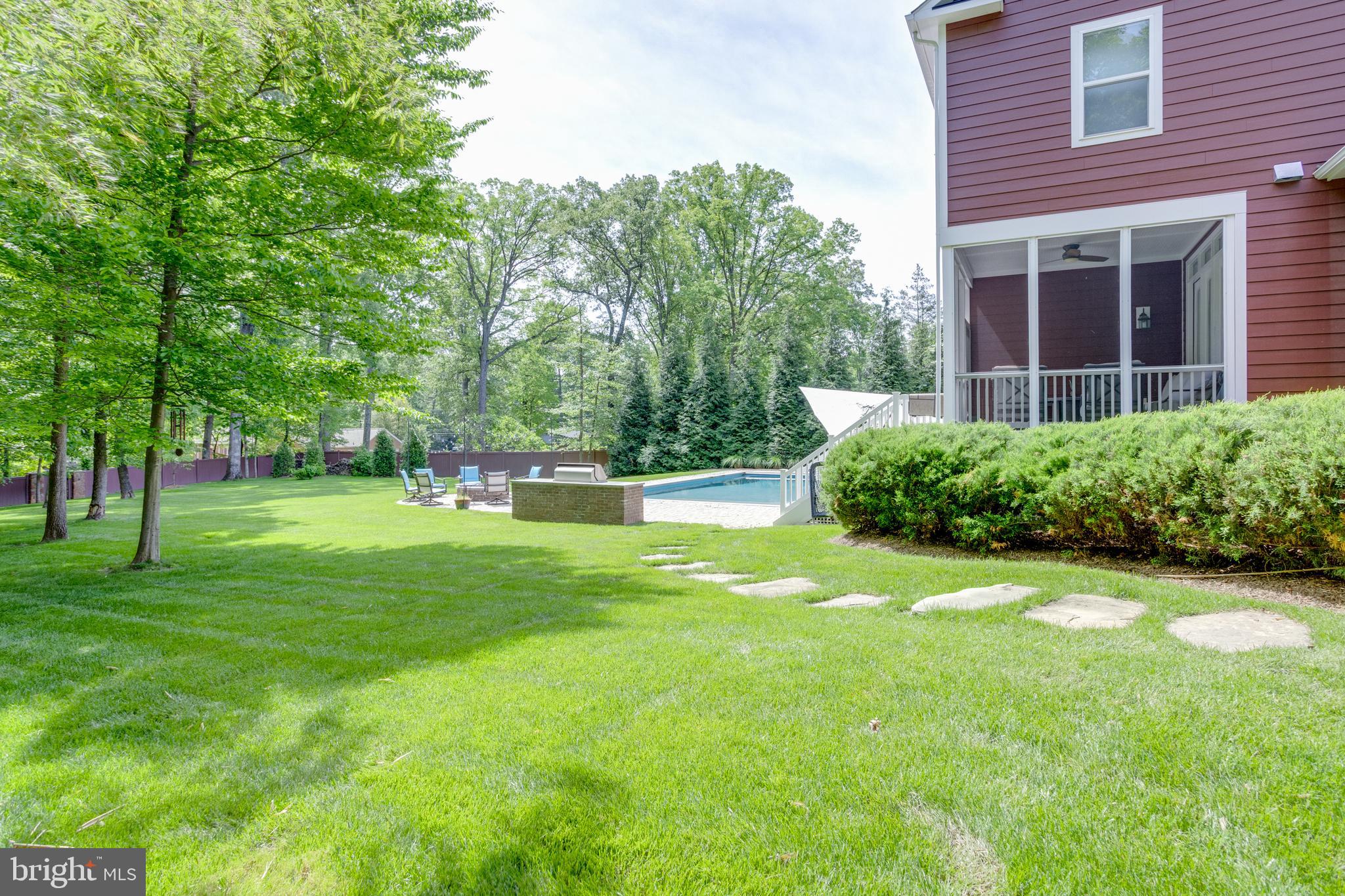 MANTUA - Residential