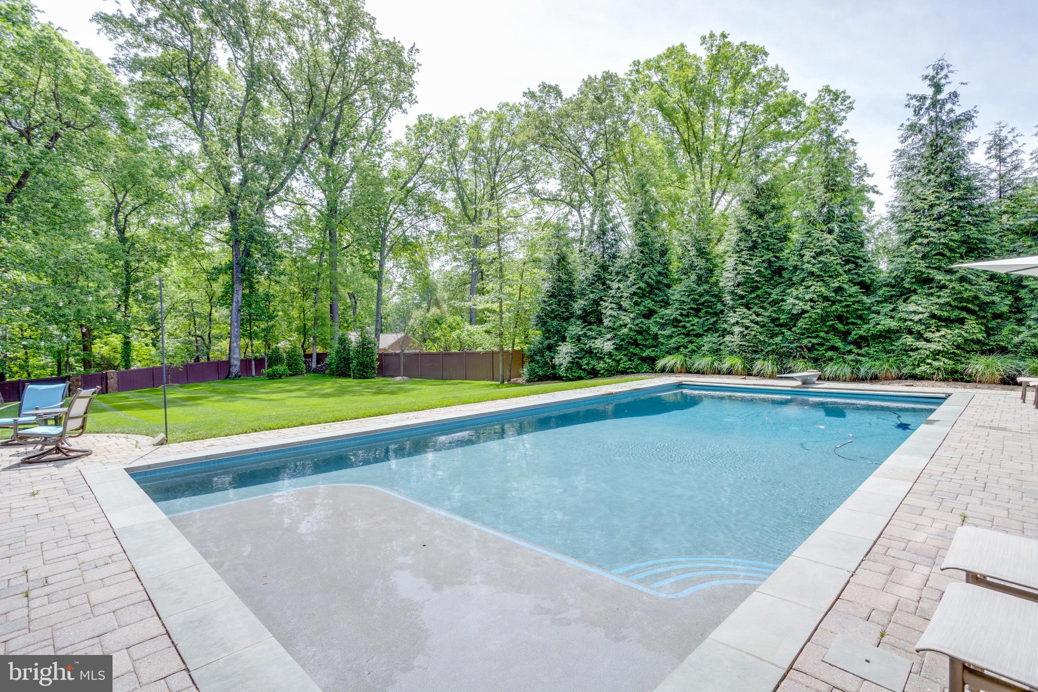 MANTUA - Residential