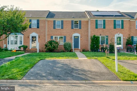 MLS: MDHR2059640