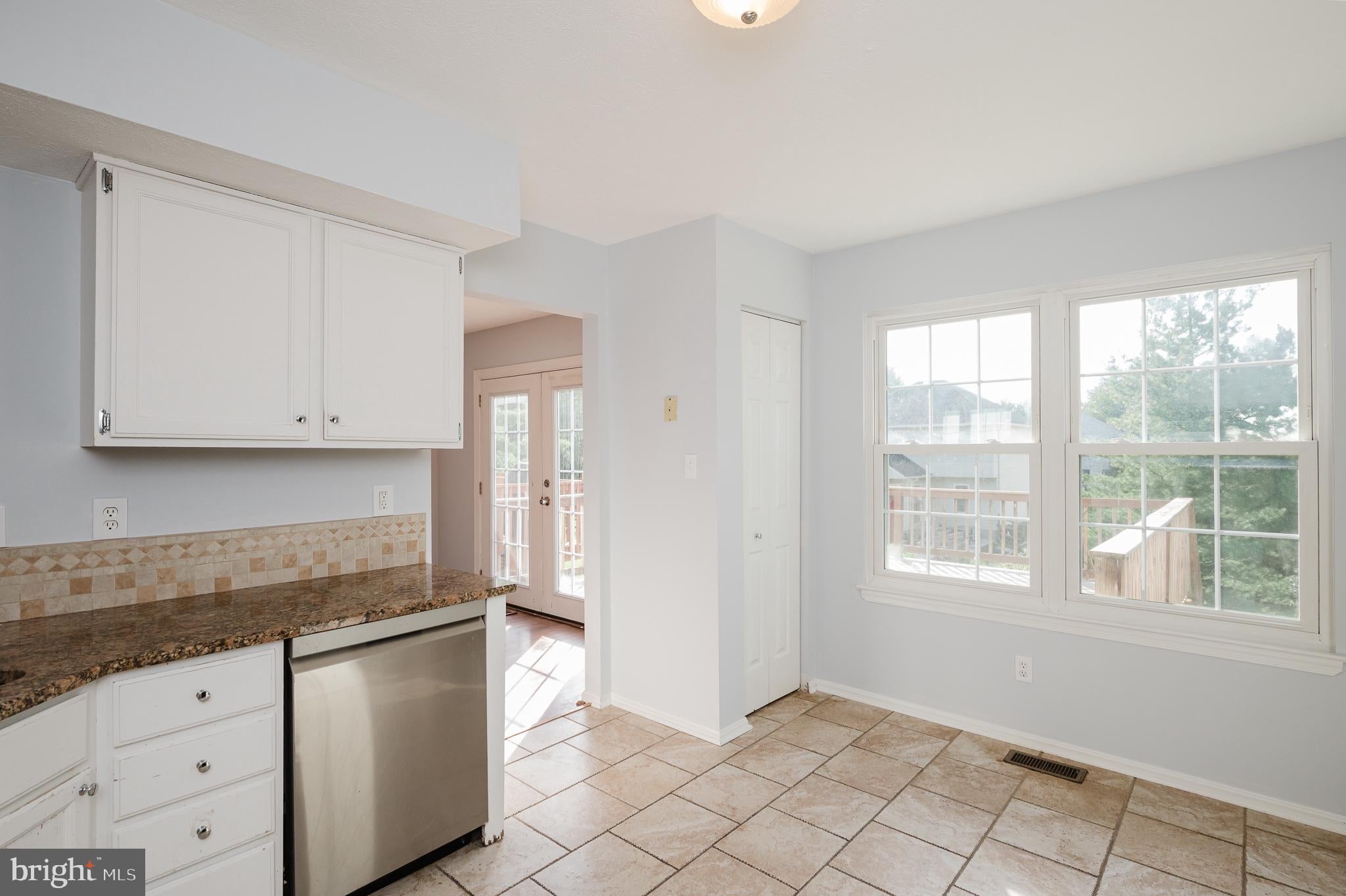 1243 ATHENS COURT