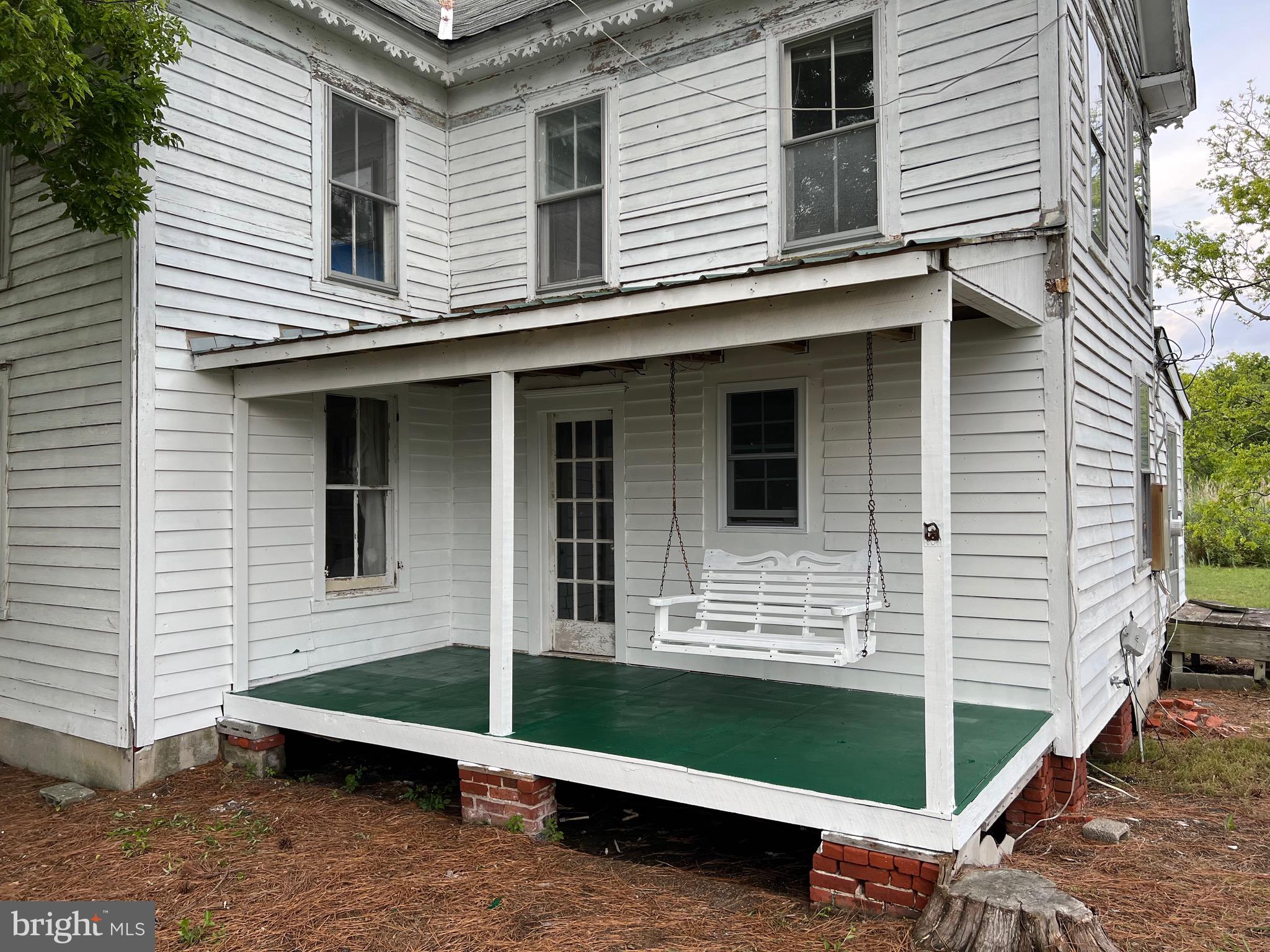 SMITH ISLAND - Residential