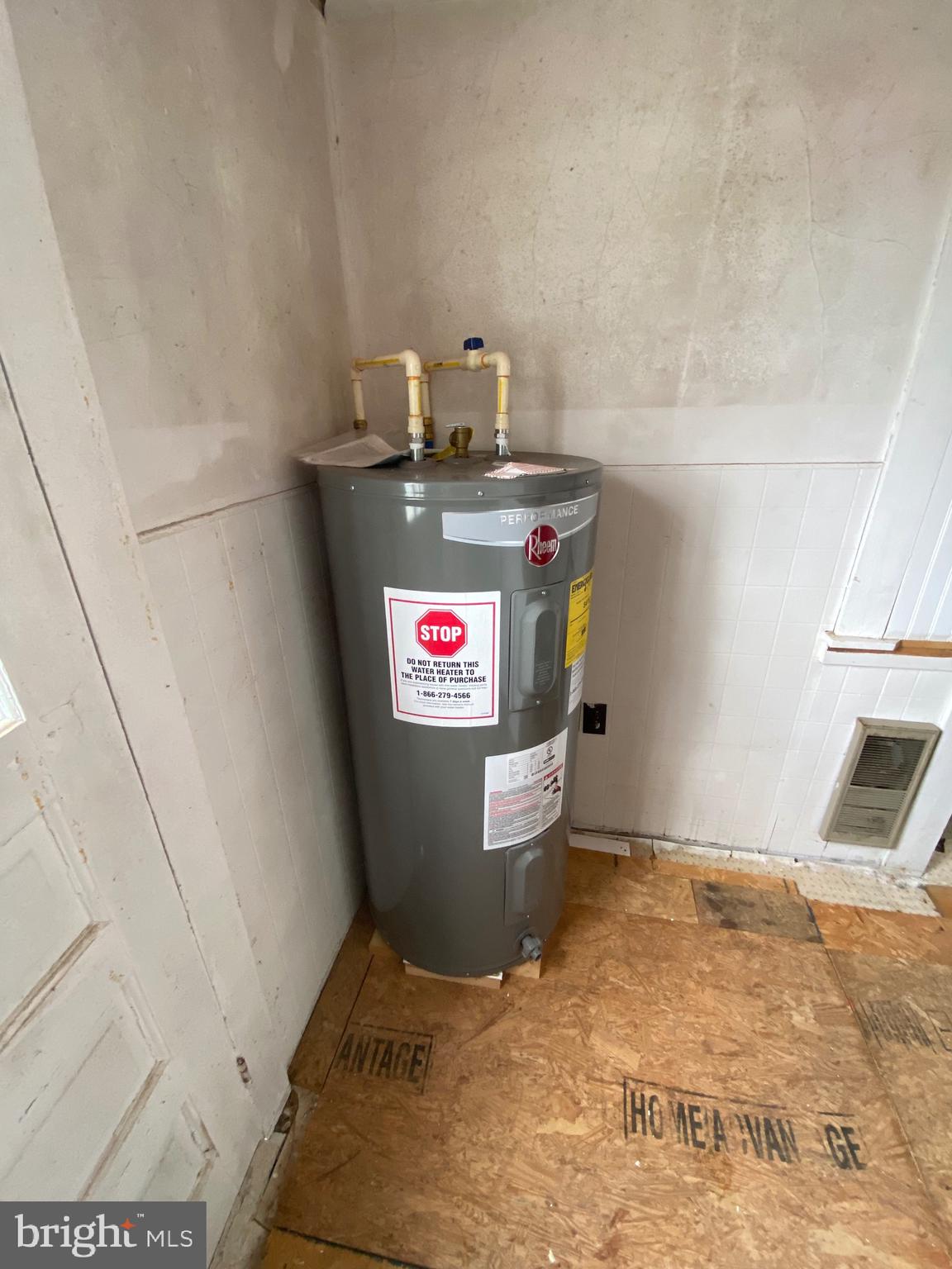 SMITH ISLAND - Residential