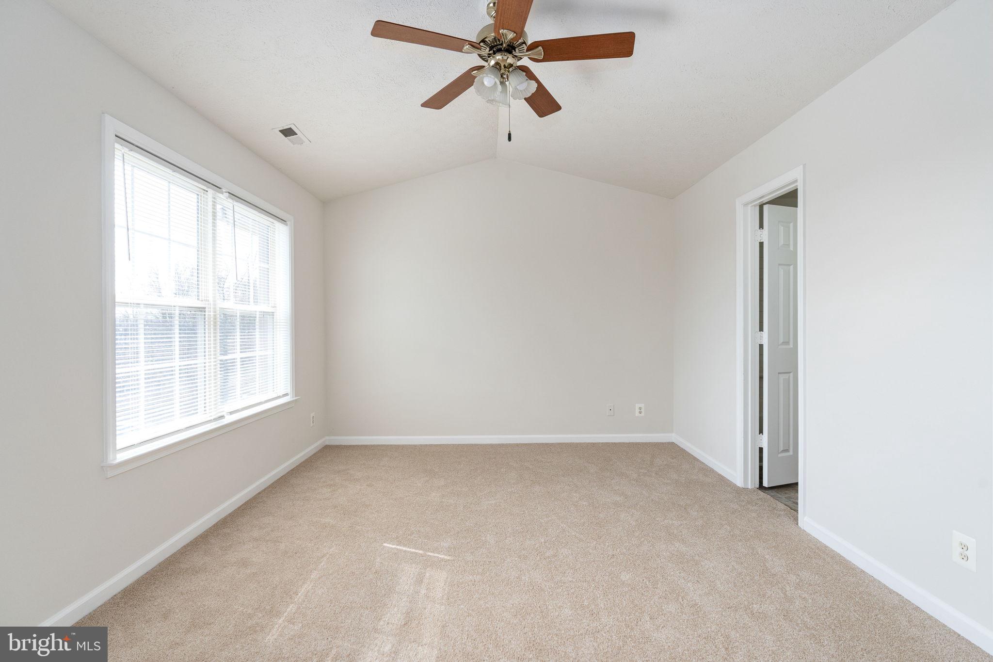 CHARLESTOWN COMMONS - Residential