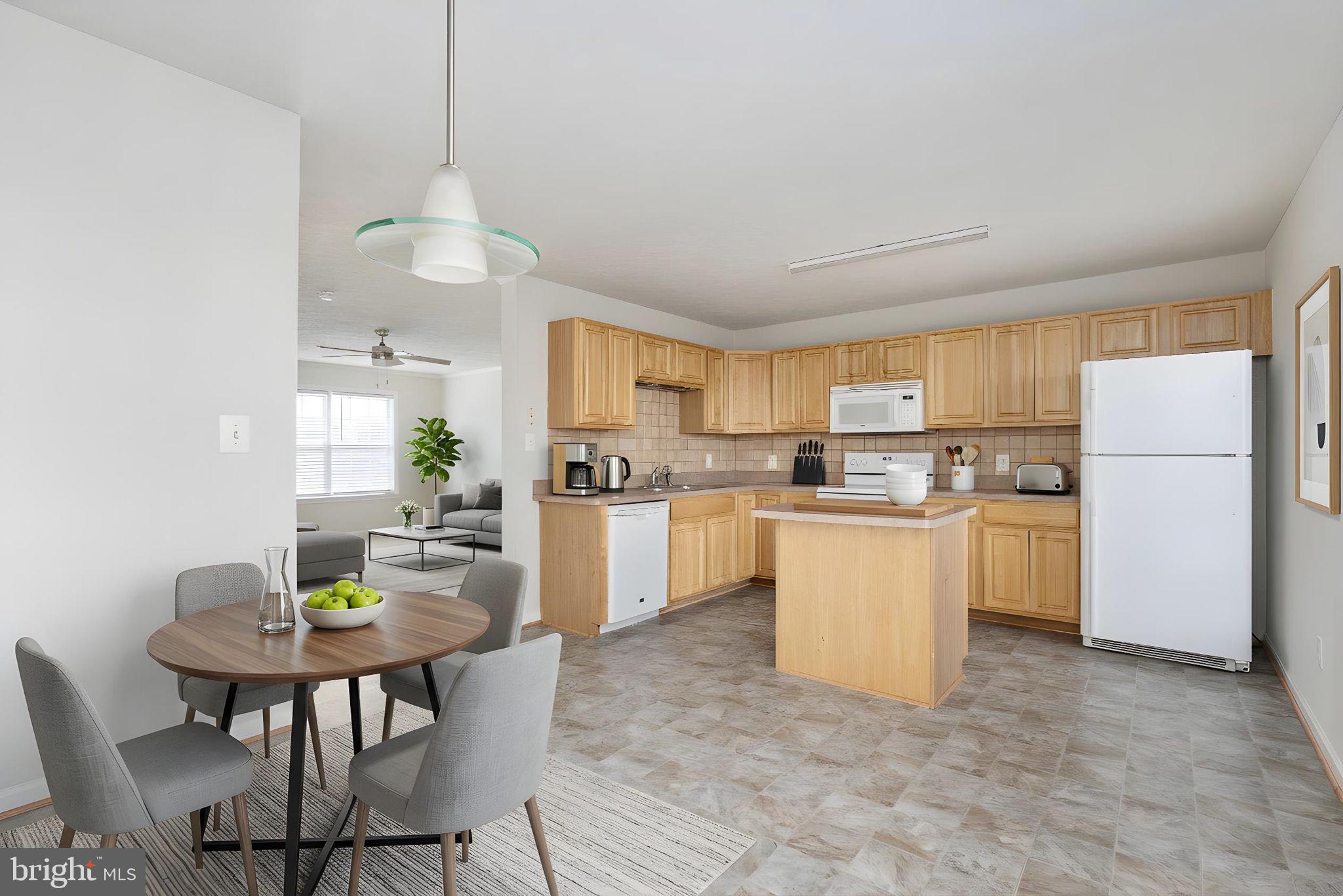 CHARLESTOWN COMMONS - Residential