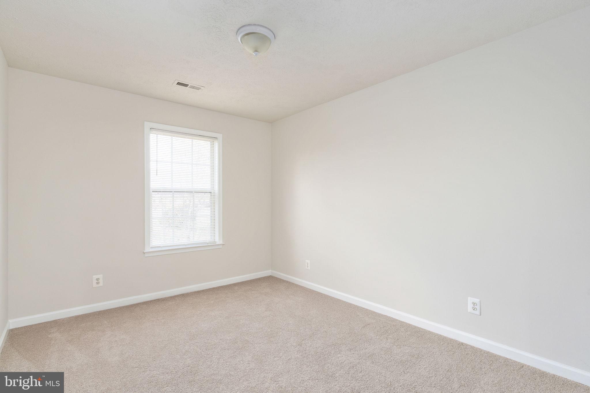 CHARLESTOWN COMMONS - Residential