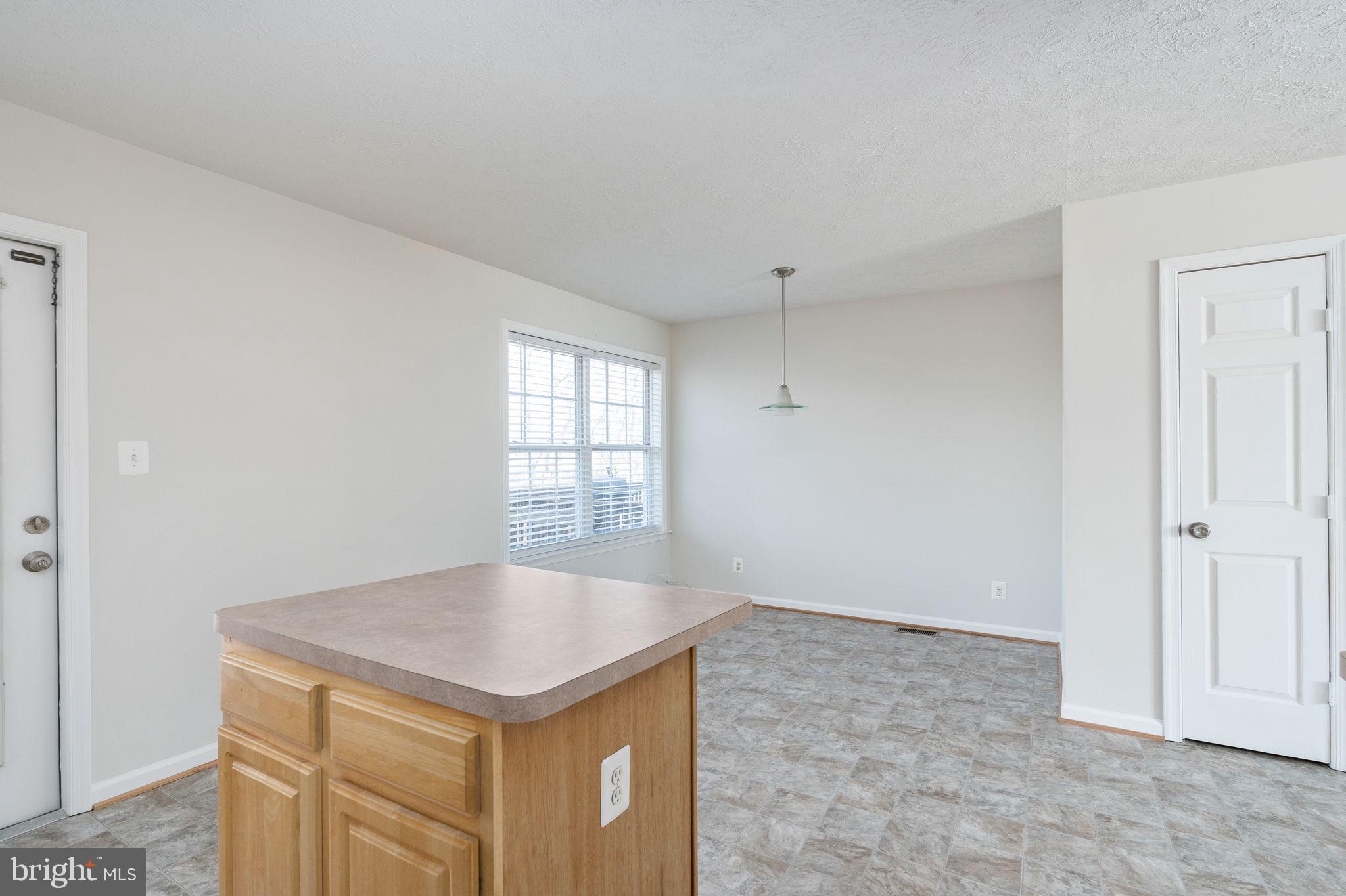 CHARLESTOWN COMMONS - Residential