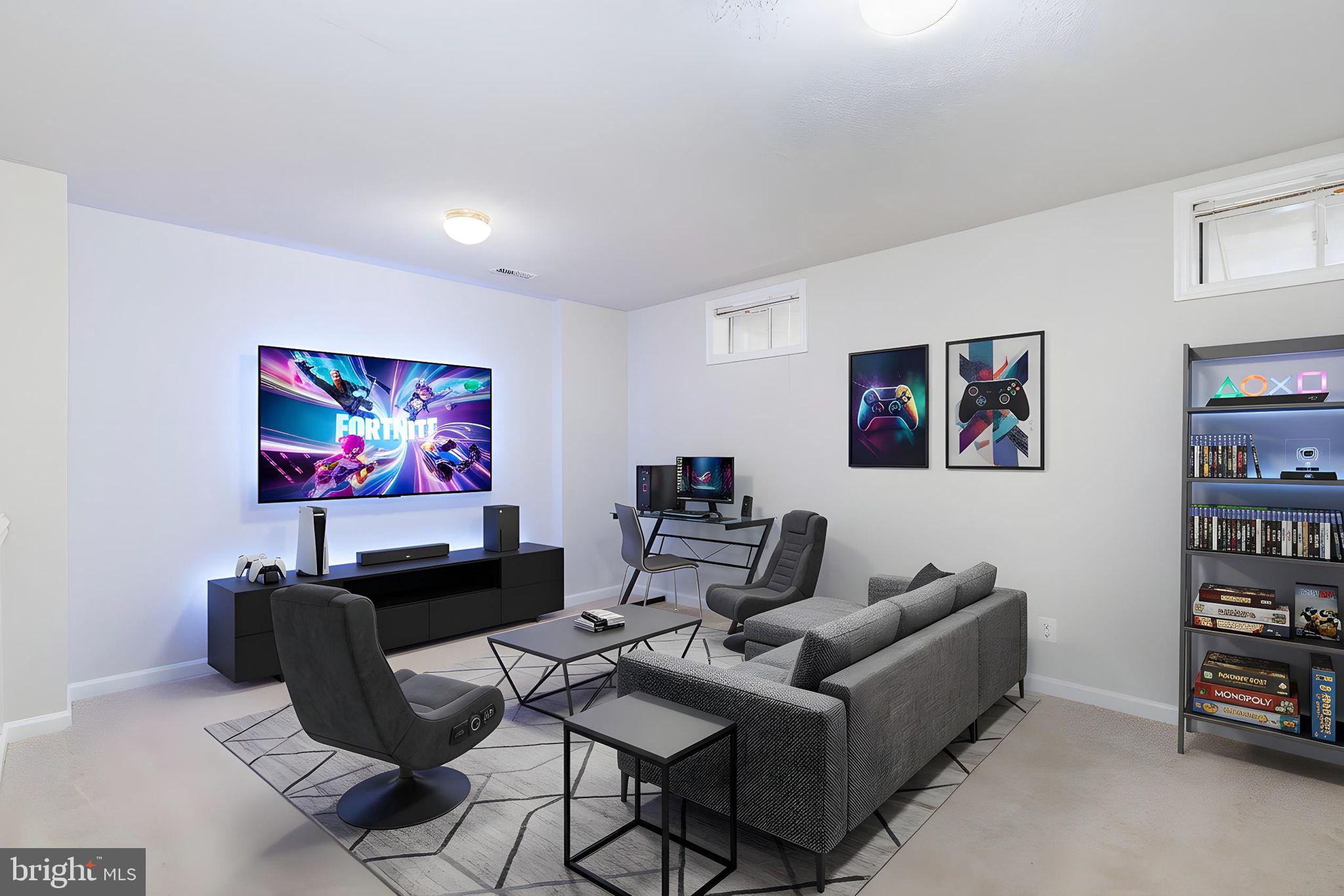 CHARLESTOWN COMMONS - Residential