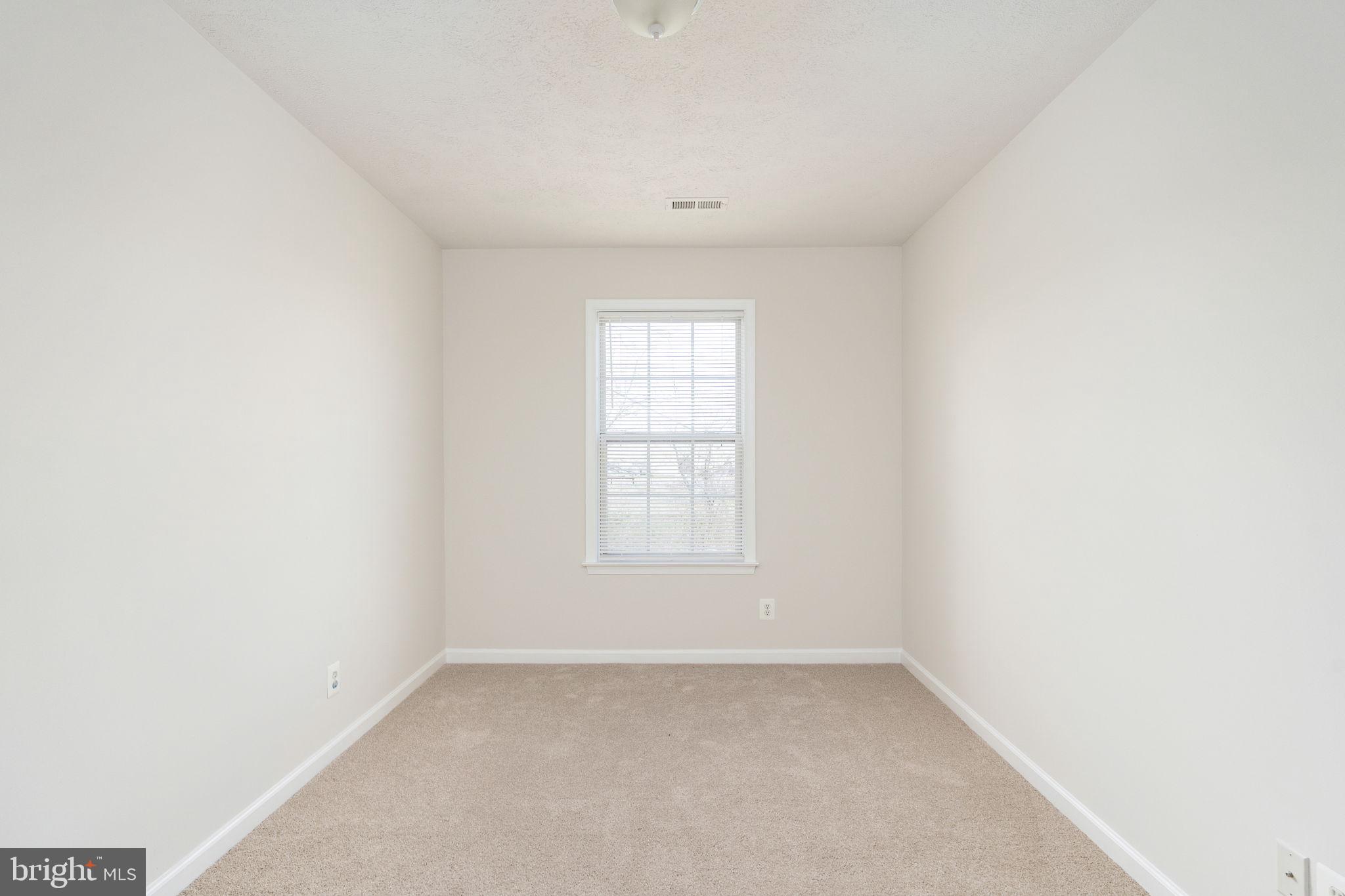 CHARLESTOWN COMMONS - Residential